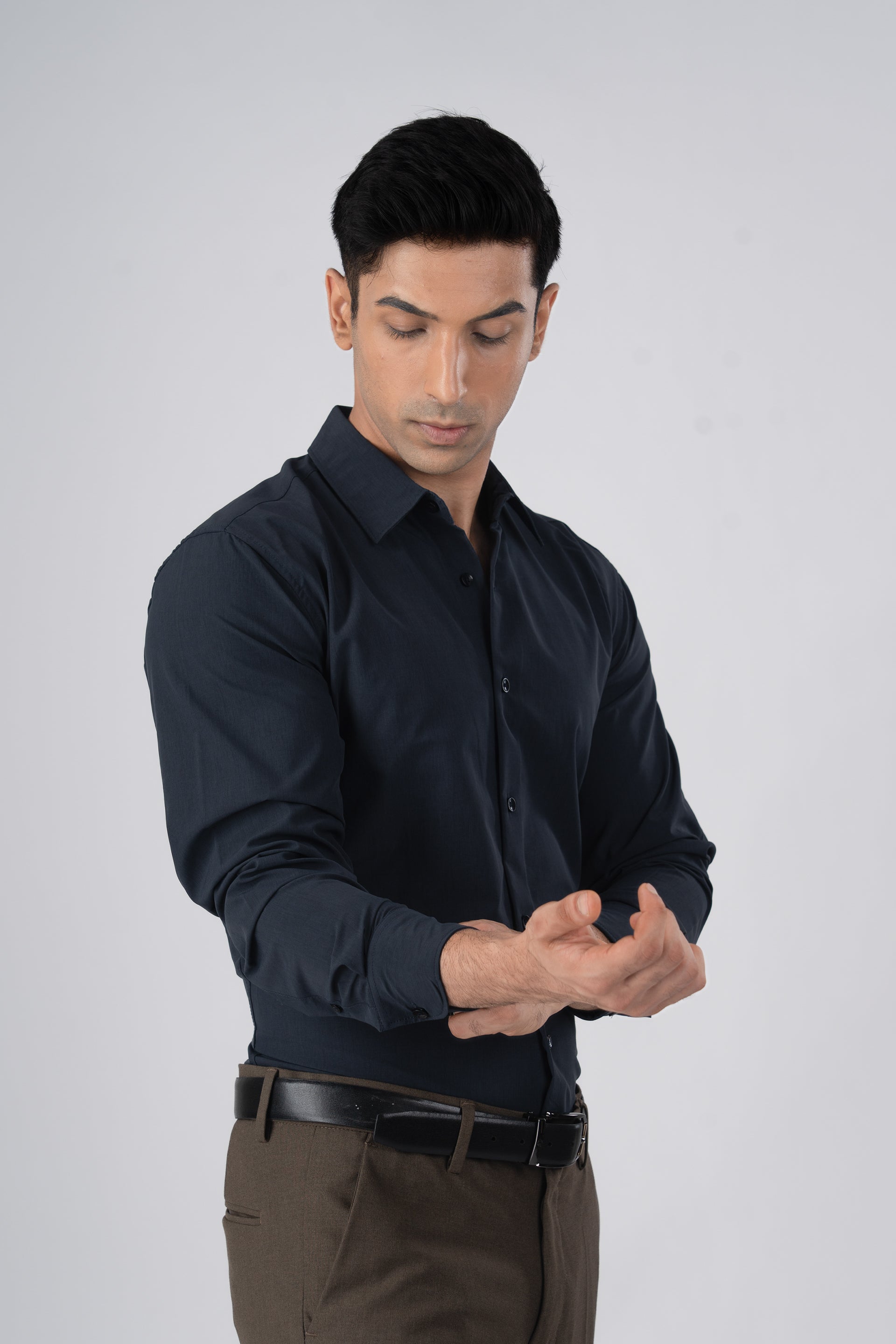 Featherlite Wrinkle Resistant Shirt In Grey