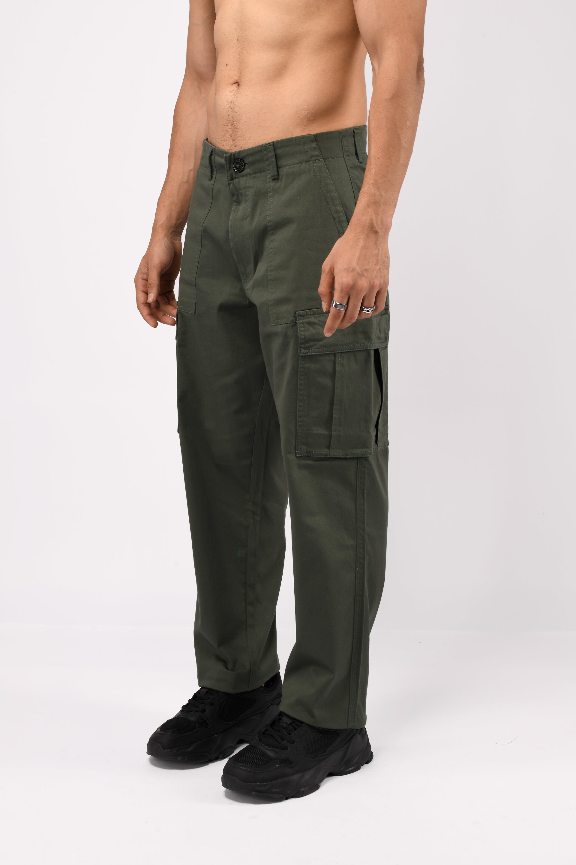 CARPENTER RELAXED CARGOS IN GREEN