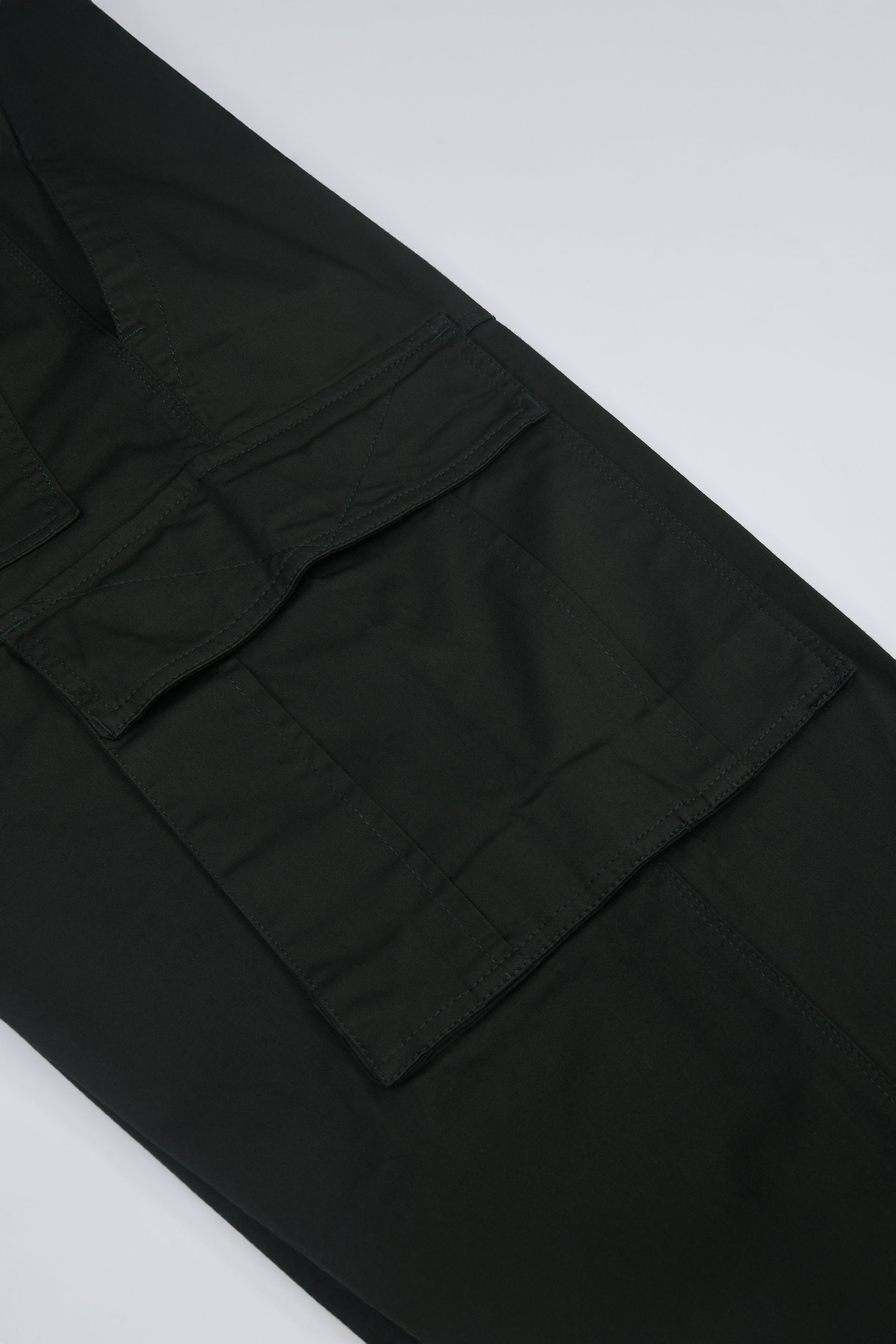 CARPENTER RELAXED CARGOS IN GREEN