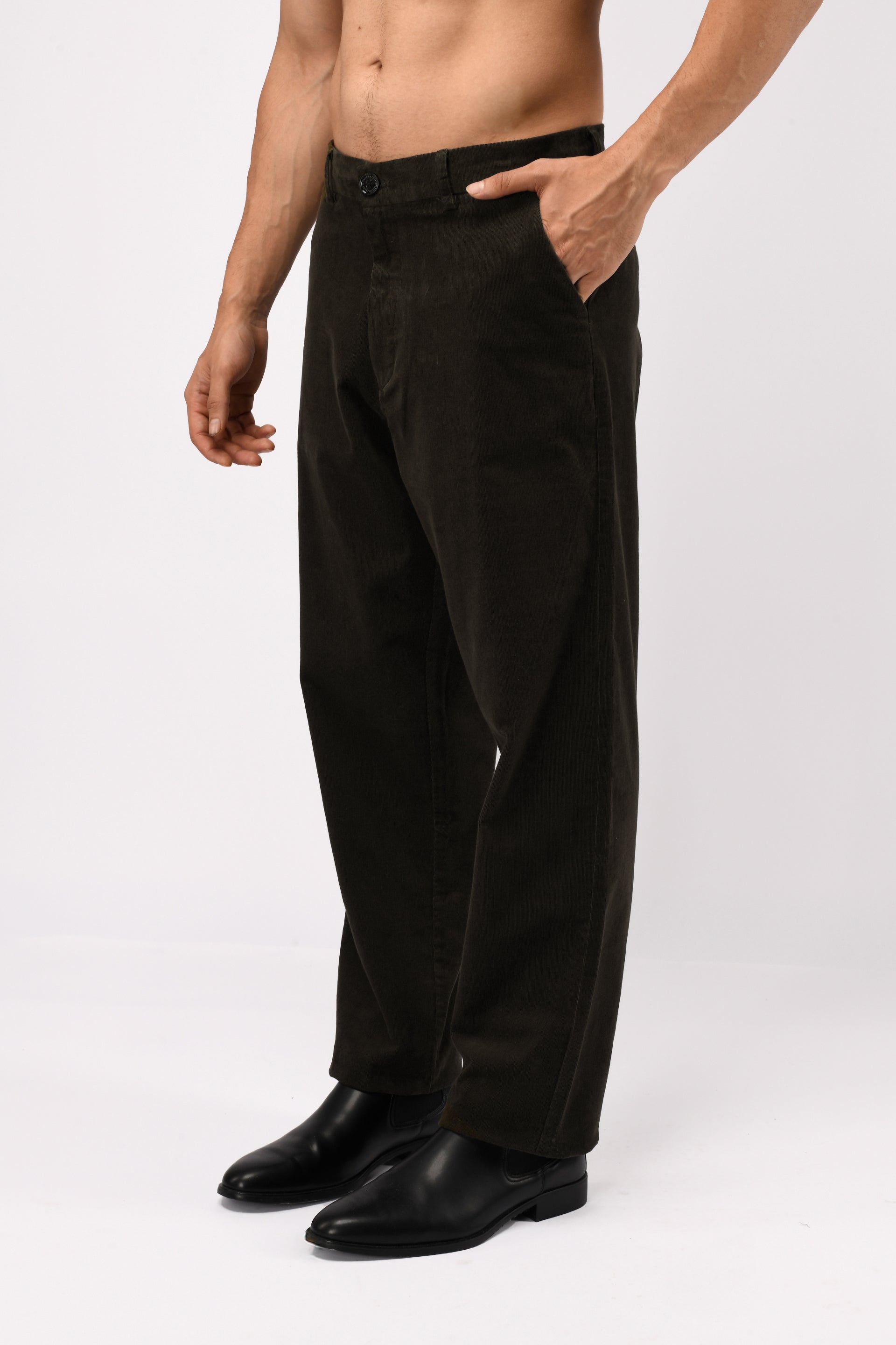 SOFT CORDUROY RELAXED PANTS IN GREEN