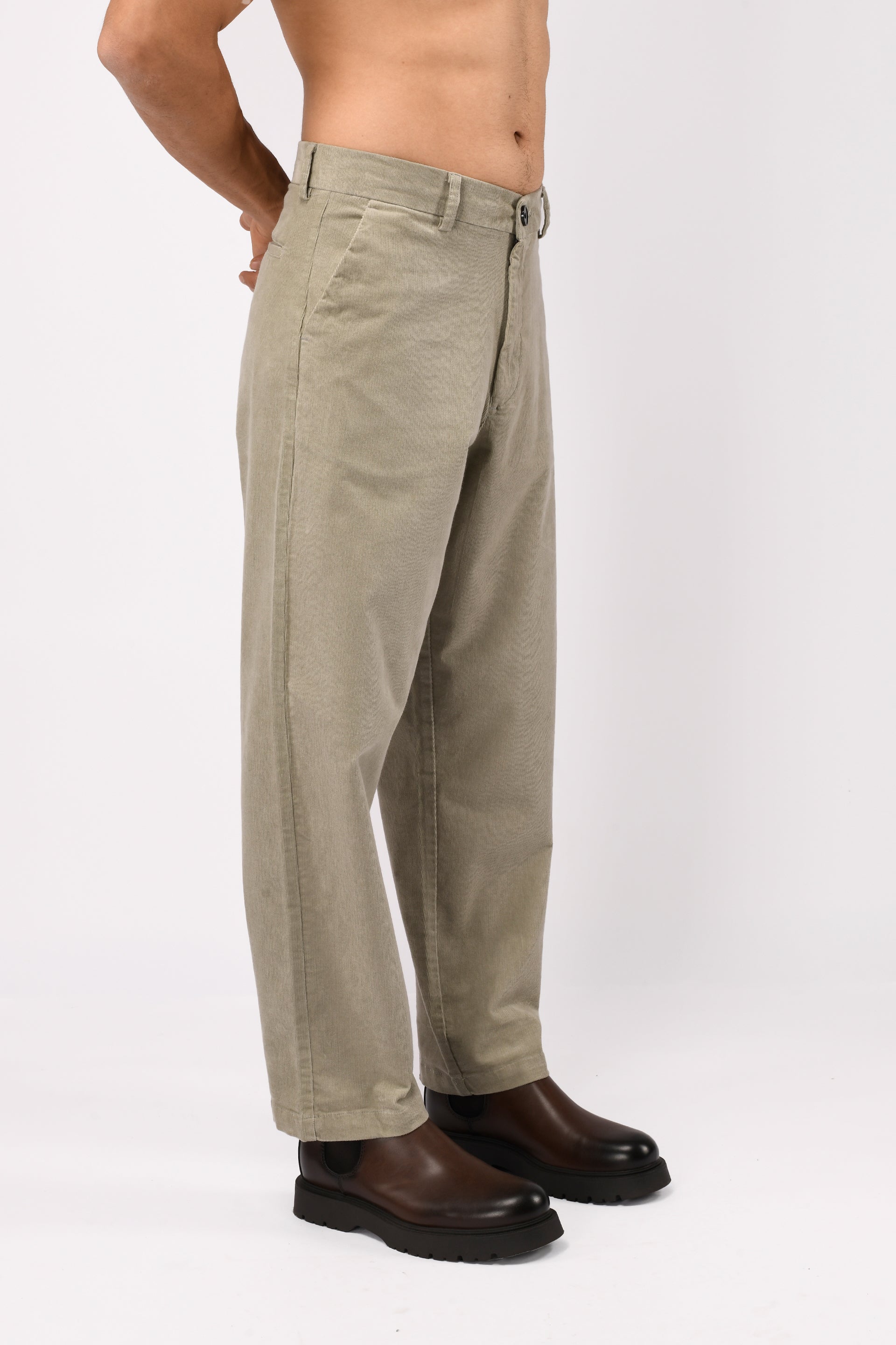 SOFT CORDUROY RELAXED PANTS IN GREY