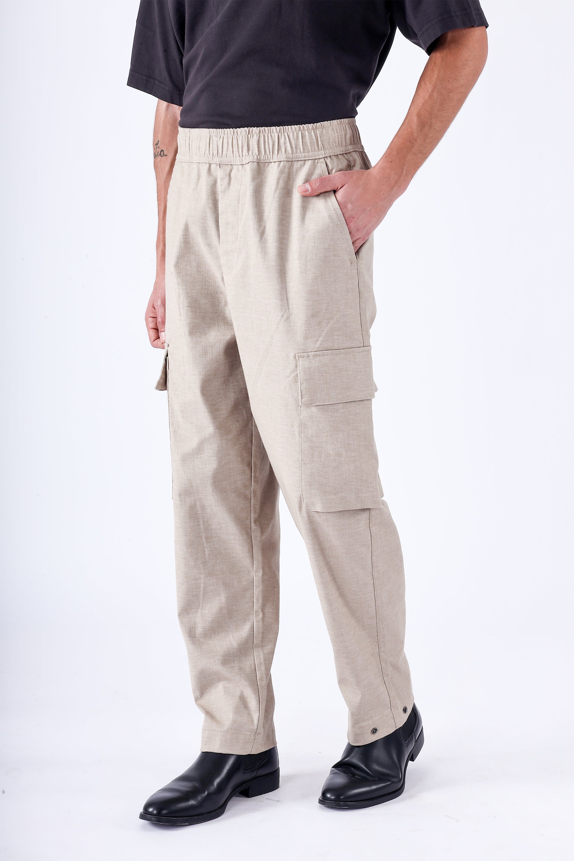 Air Relaxed Cargo Pant In Beige