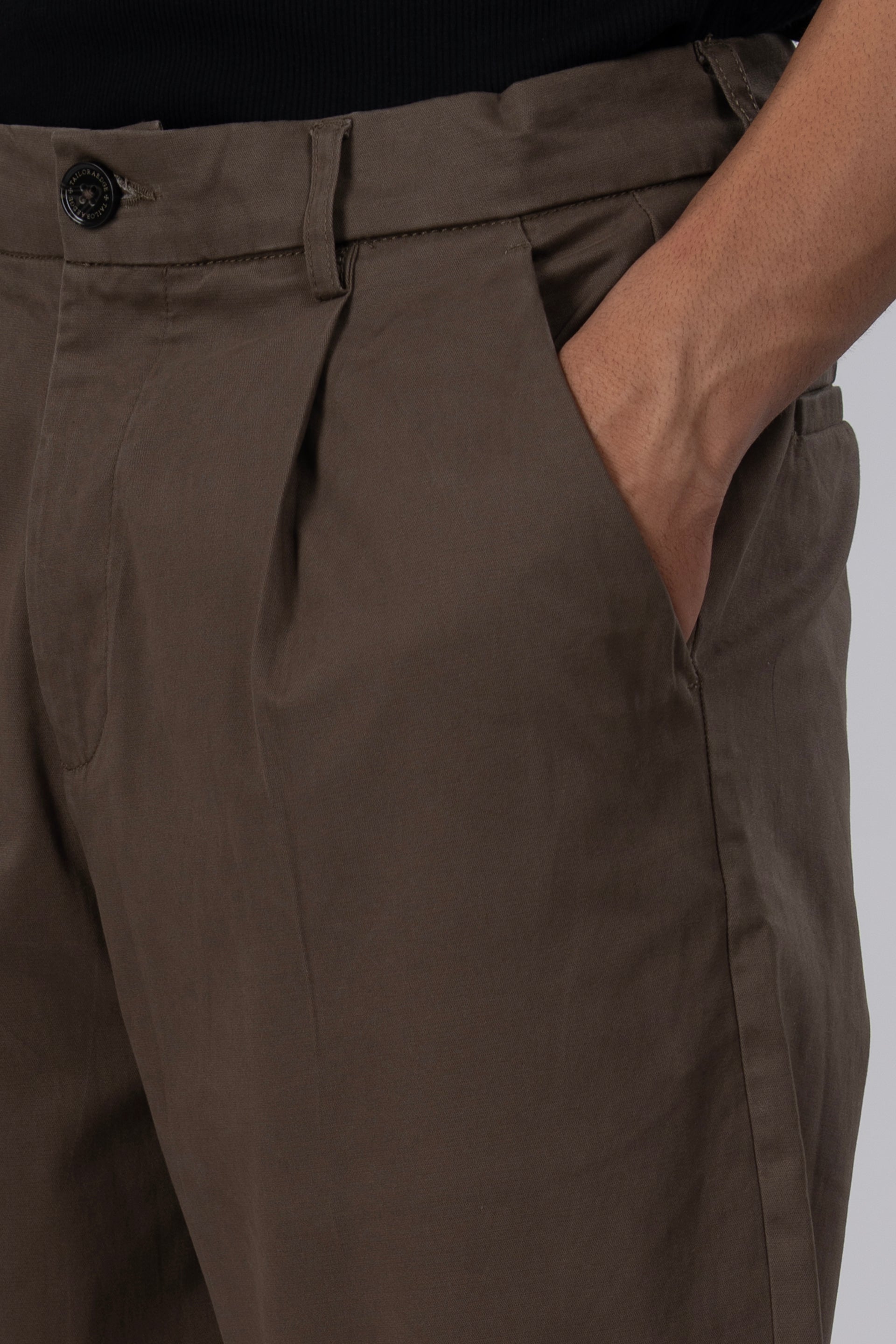 Premium Signature Relaxed Chinos In Brown