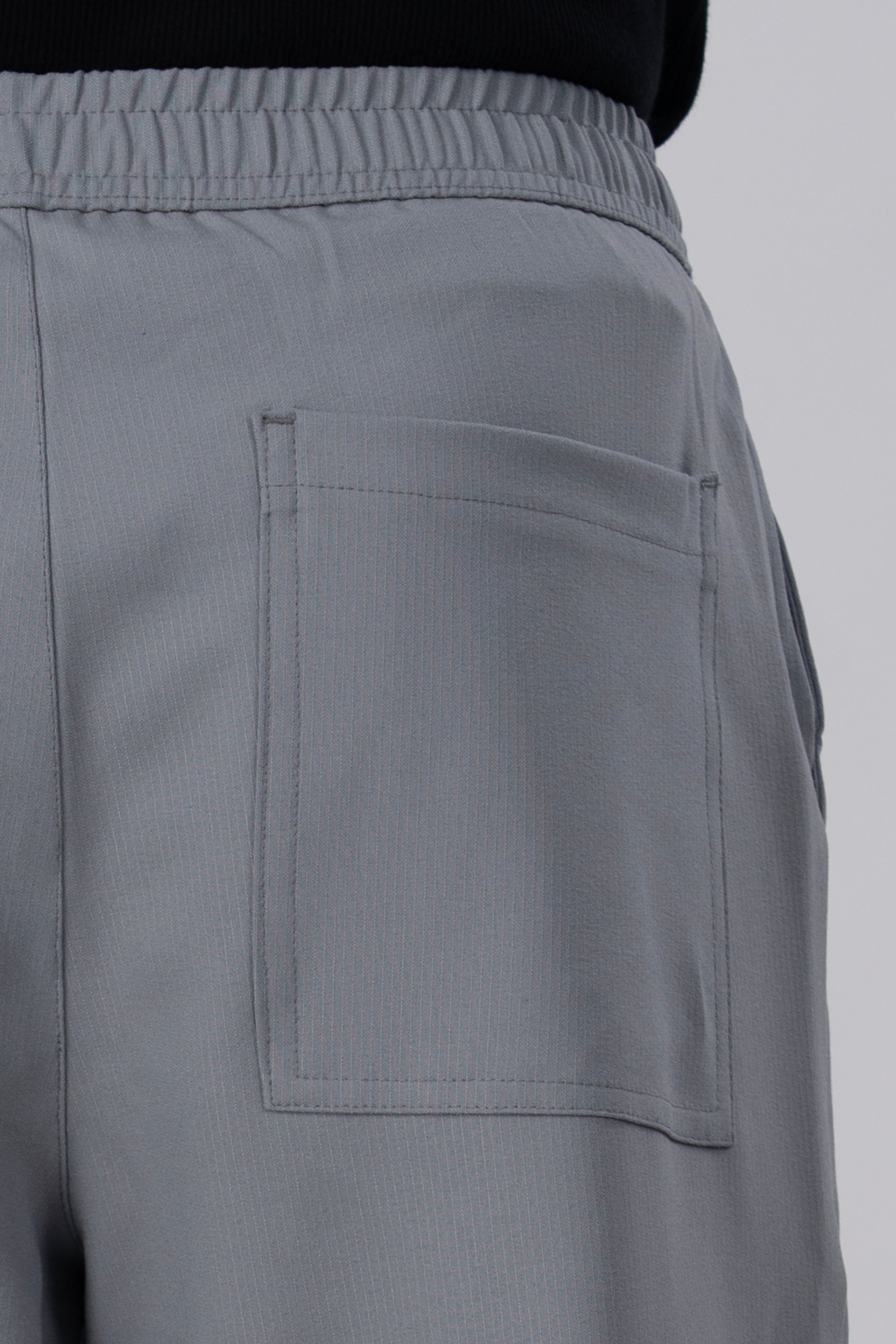 Easy Iron Flexiwaist Relaxed Trouser In Grey