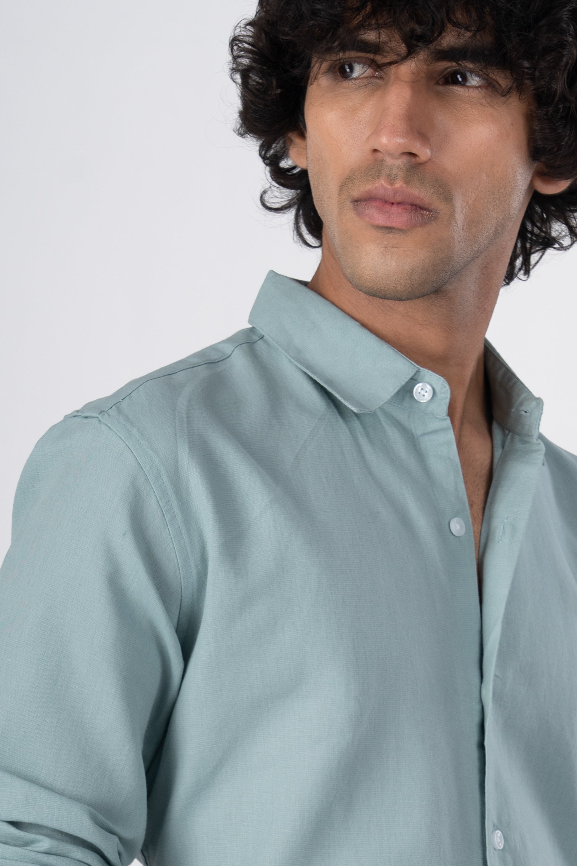 Classic Fused Linen Shirt In Green