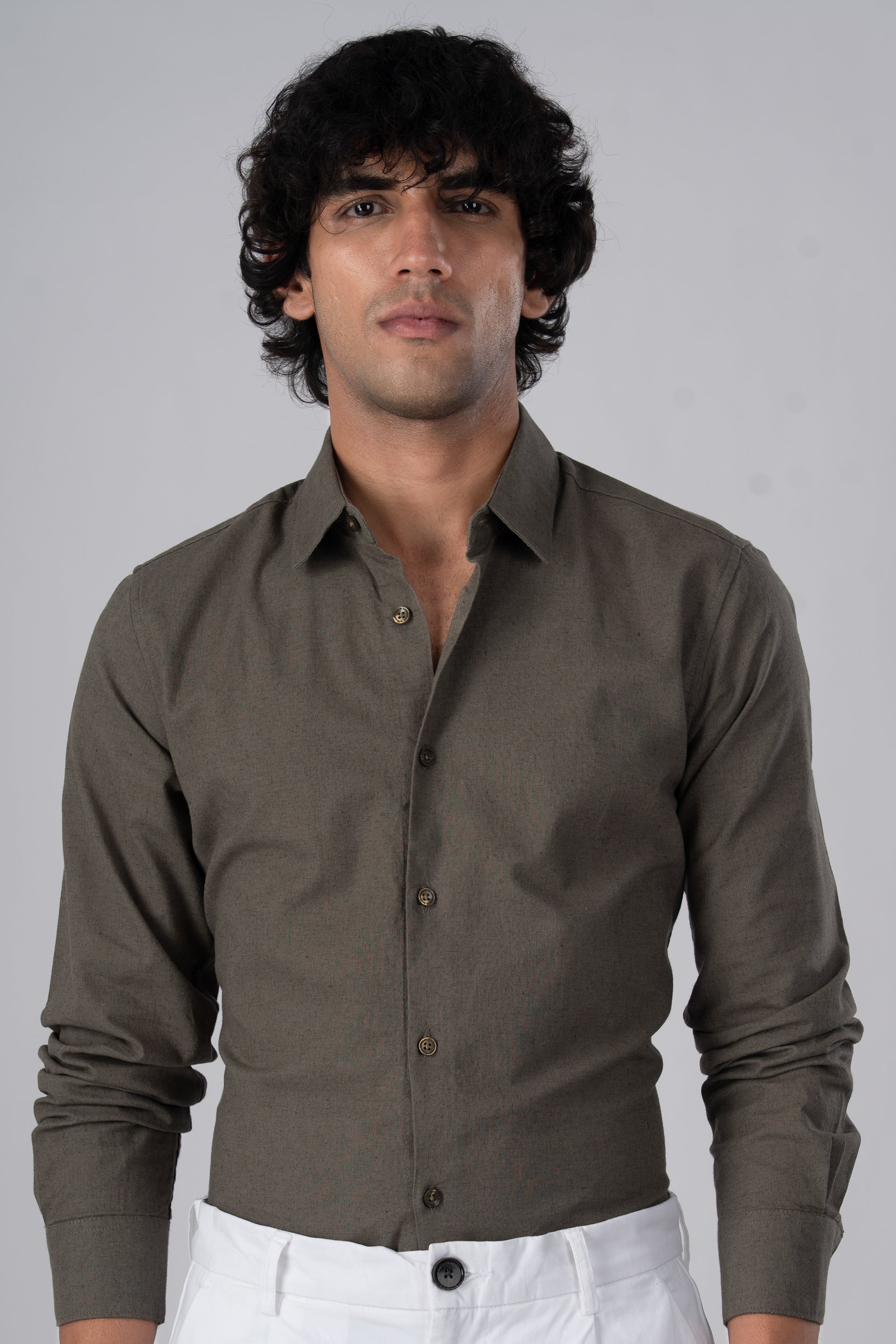 Men's Premium Linen Griege Shirt in Olive – breathable drape, soft touch, timeless styling | Tailoraedge
