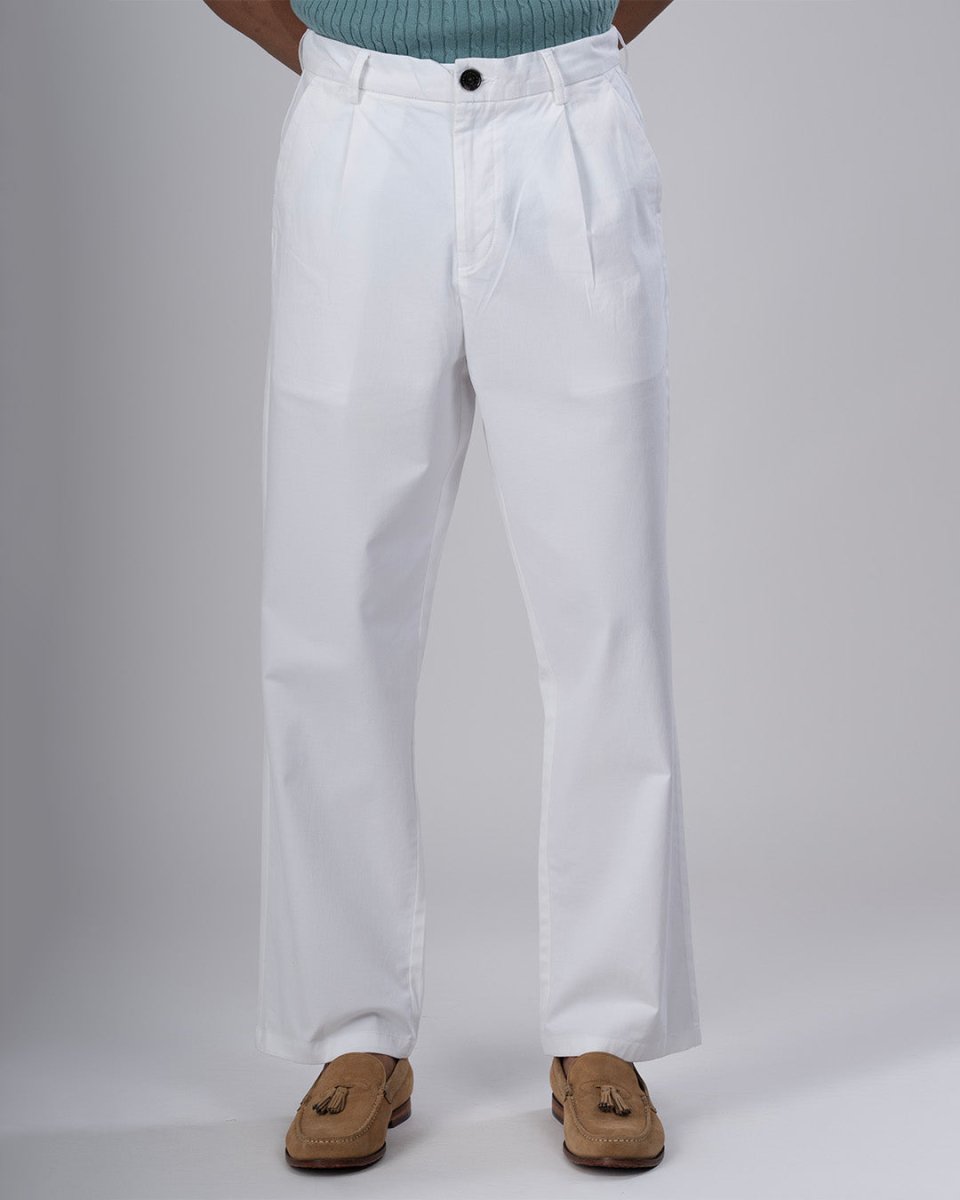 Easy iron tailored trousers for men during office commuting