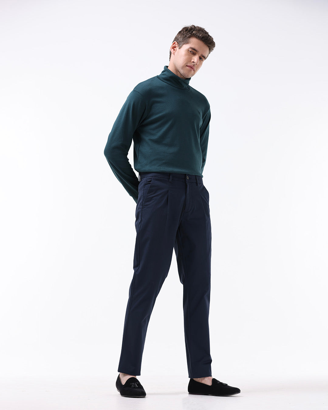 Essential Pleated Fine Twill Pants In Navy