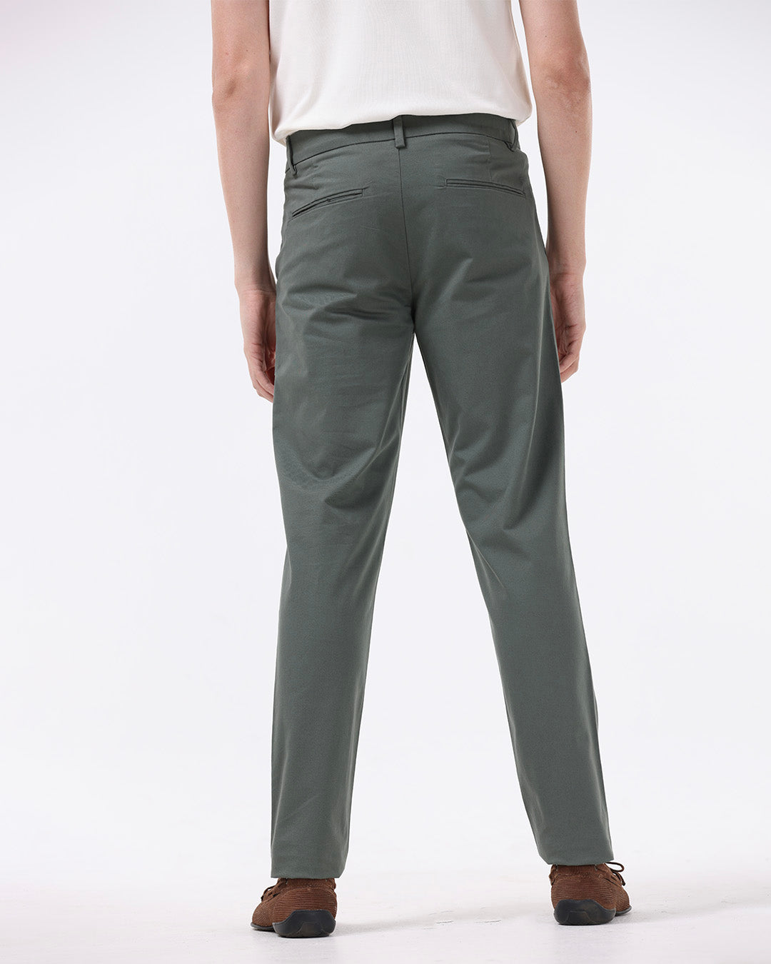 Essential Pleated Fine Twill Pants In Olive