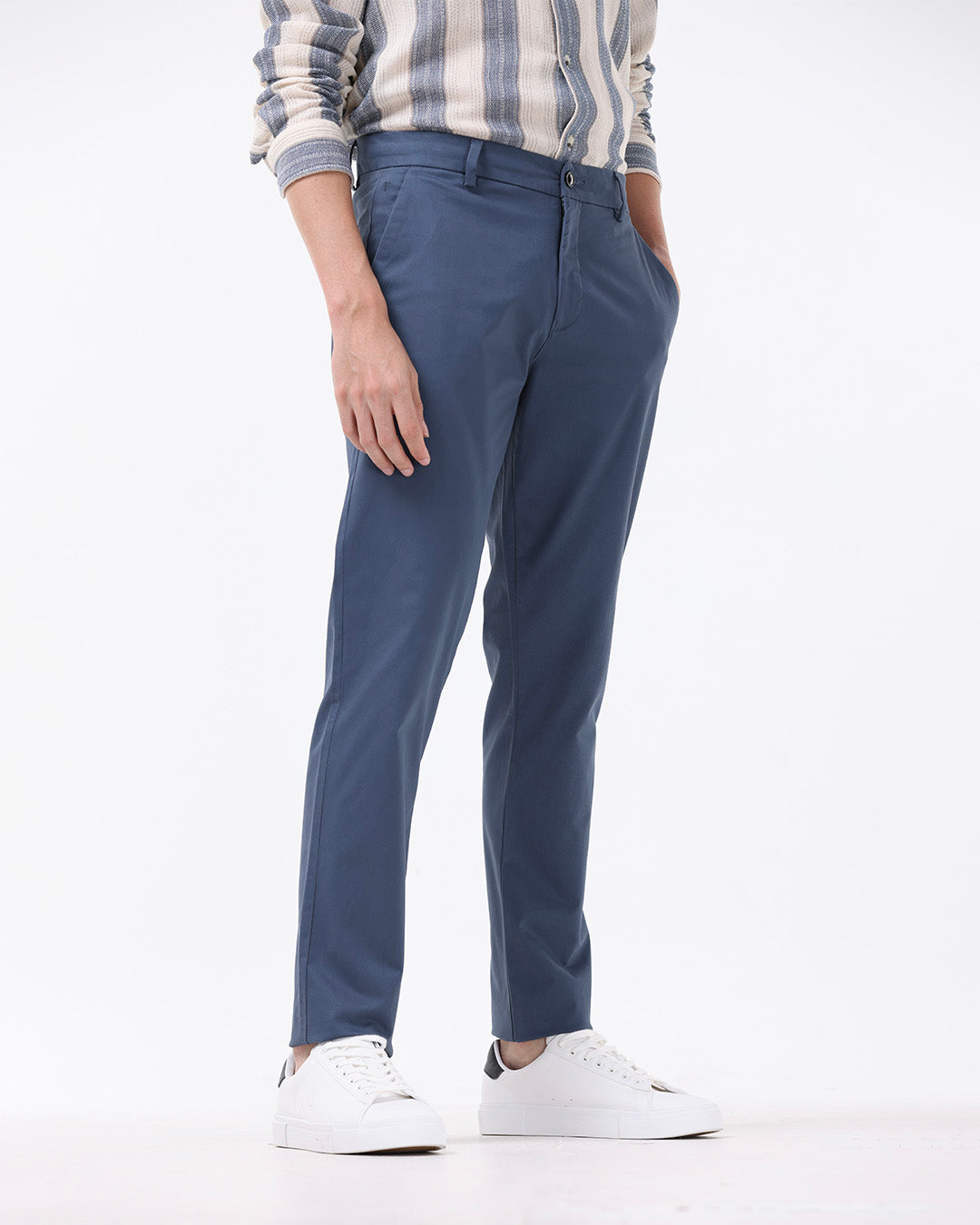 Signature Chinos In Aqua Blue