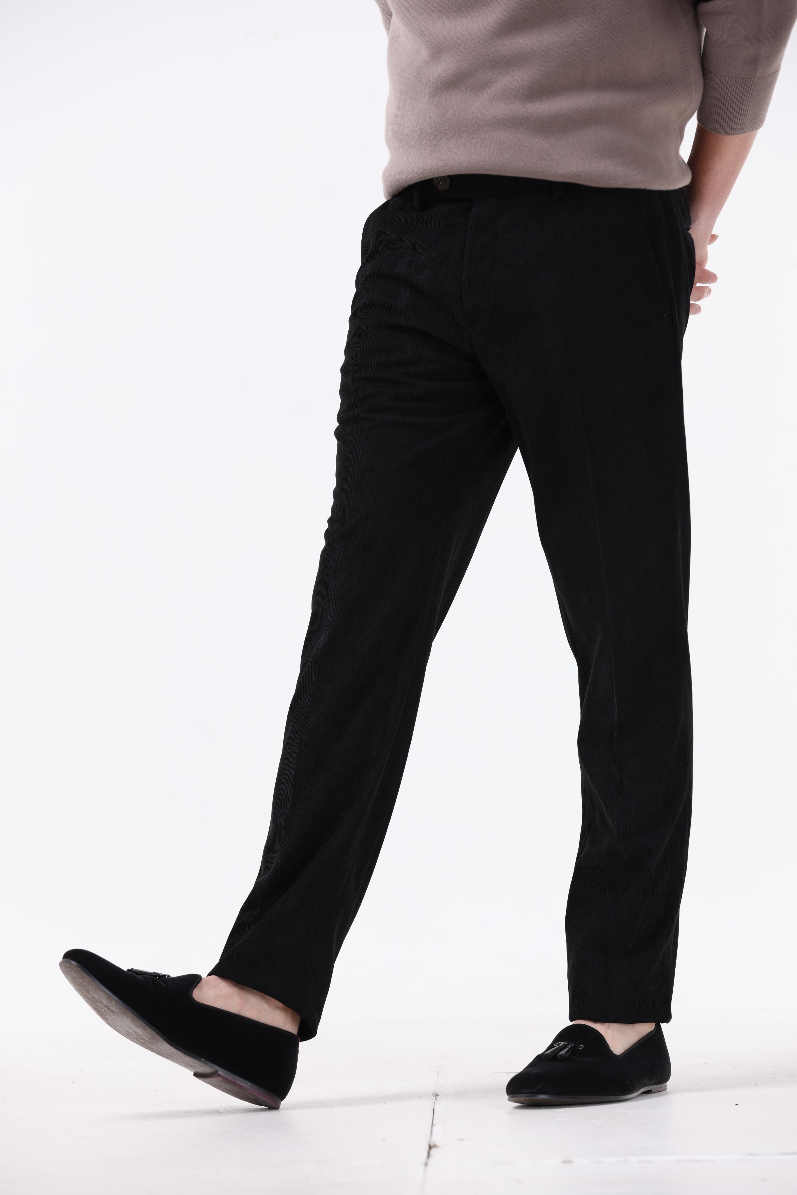 STATEMENT CORDUROY TROUSERS IN BLACK