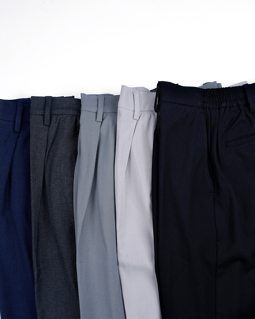 Soft Iron Flexi Relaxed Trouser In Blue