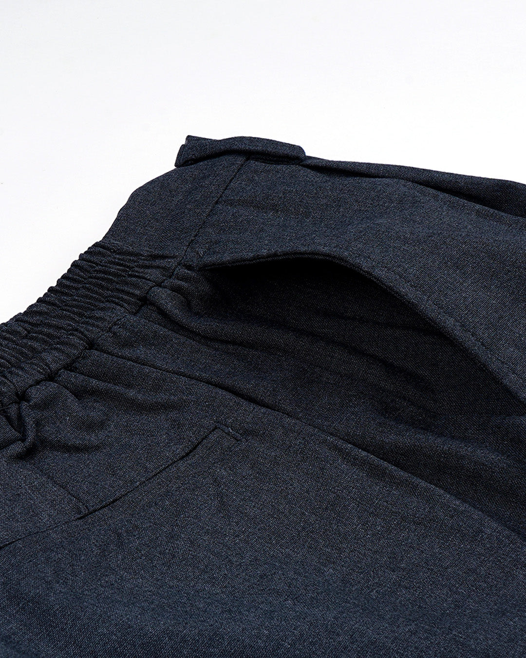 Soft Iron Flexi Relaxed Trouser In Grey