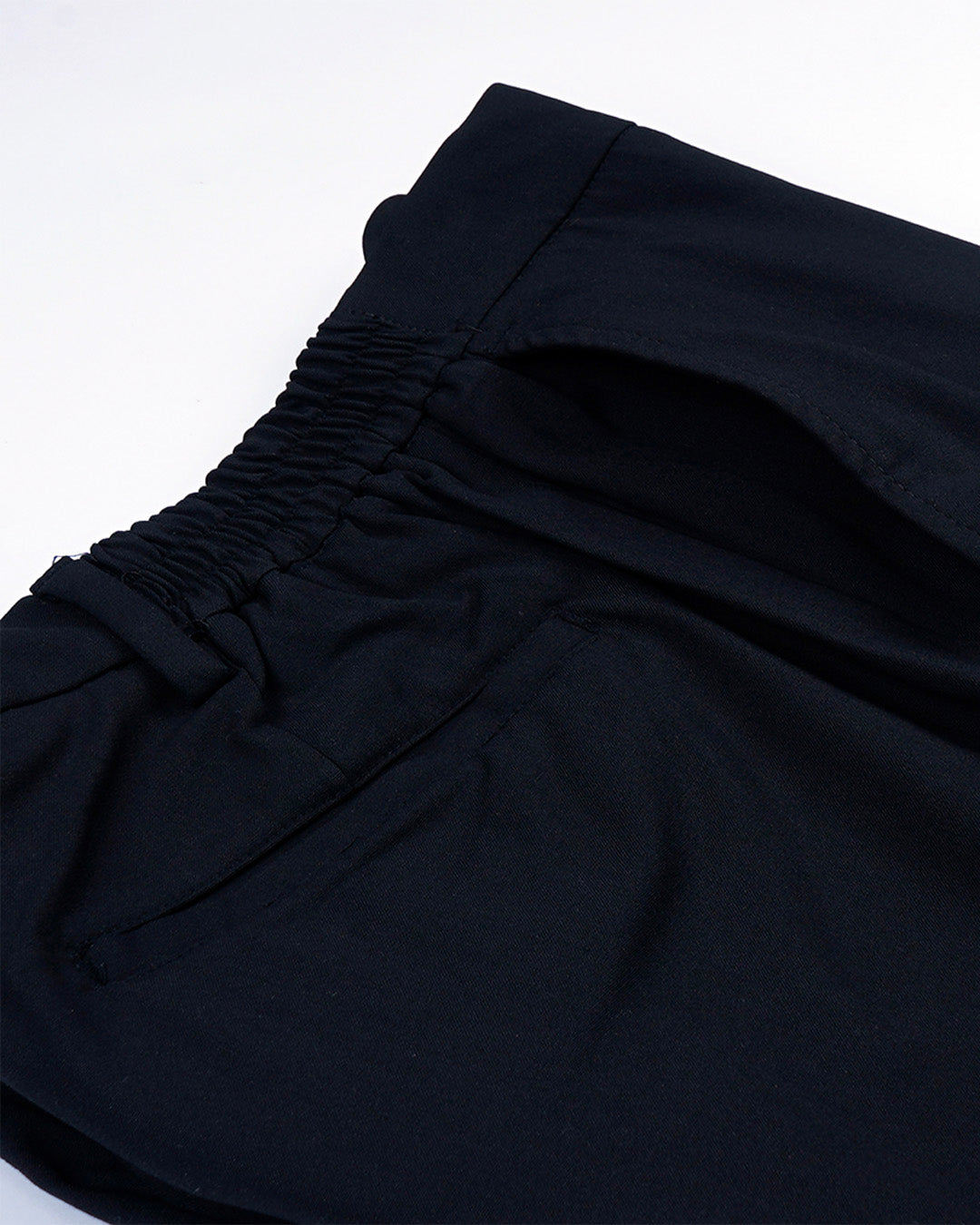Soft Iron Flexi Relaxed Trouser In Black