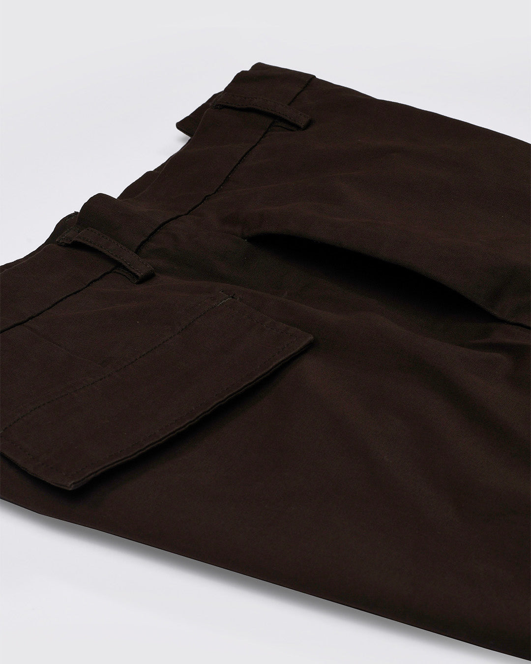 Finest Twill Relaxed Cargo Pants In Brown