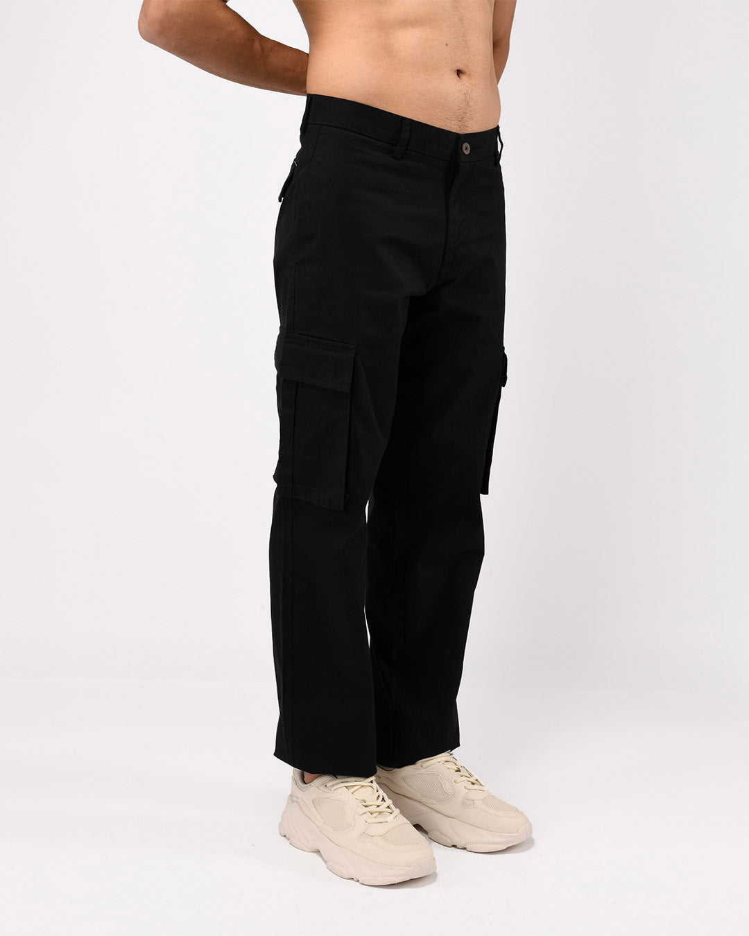 Finest Twill Relaxed Cargo Pants In Black