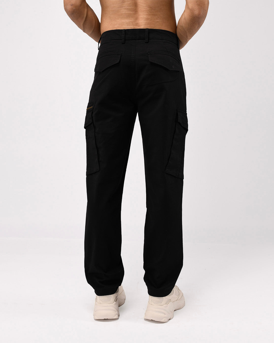 Utility Zip Tailored Cargo Pants In Black