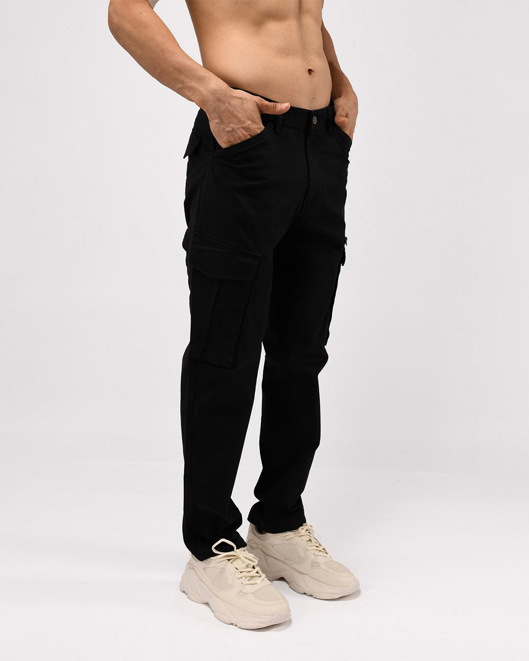 Utility Zip Tailored Cargo Pants In Black