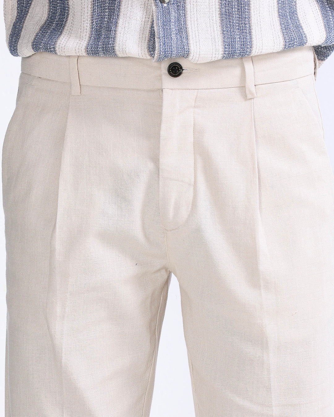 Raw Slub Pleated Trouser In Cream