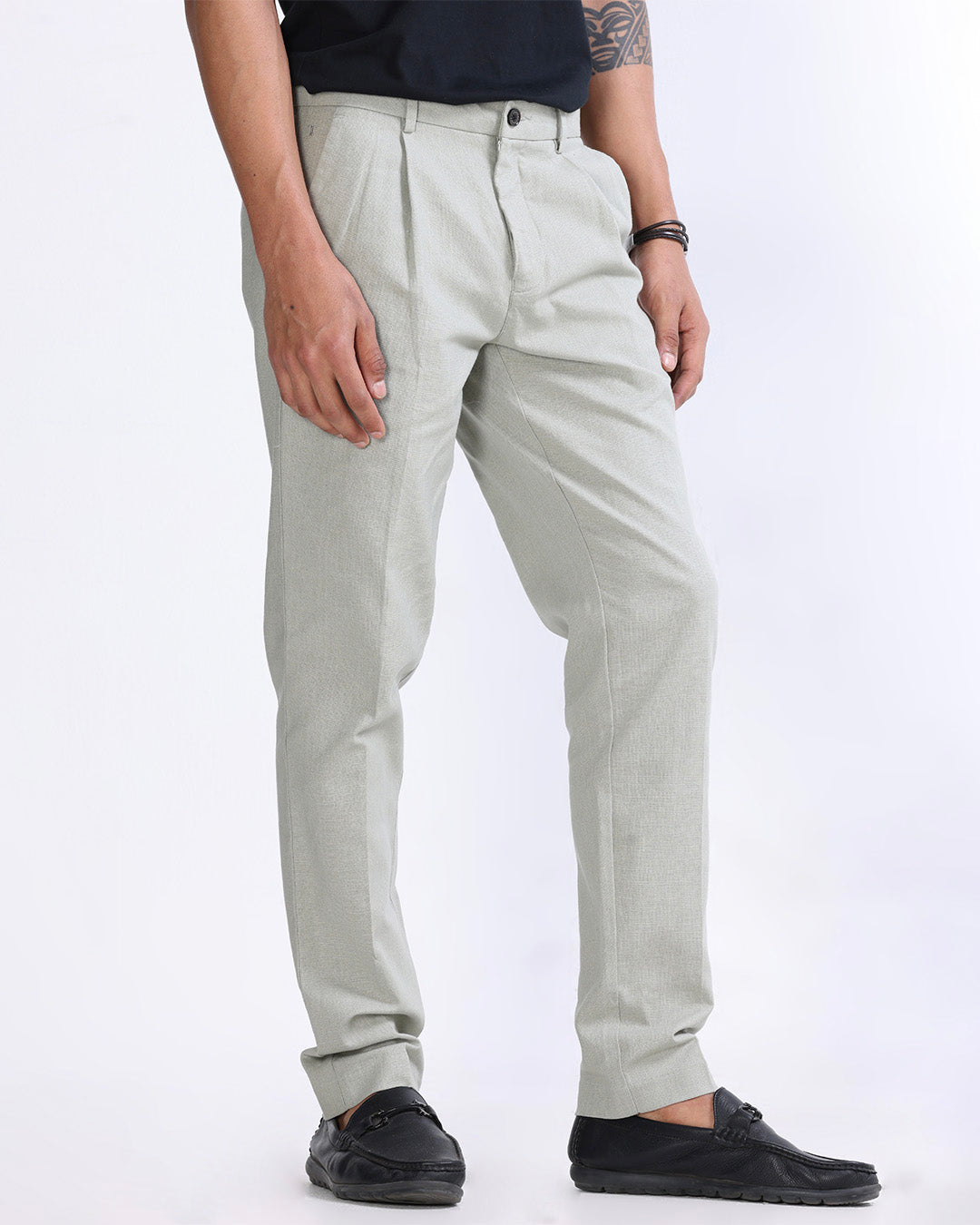 Raw Slub Pleated Trouser In Pistachio