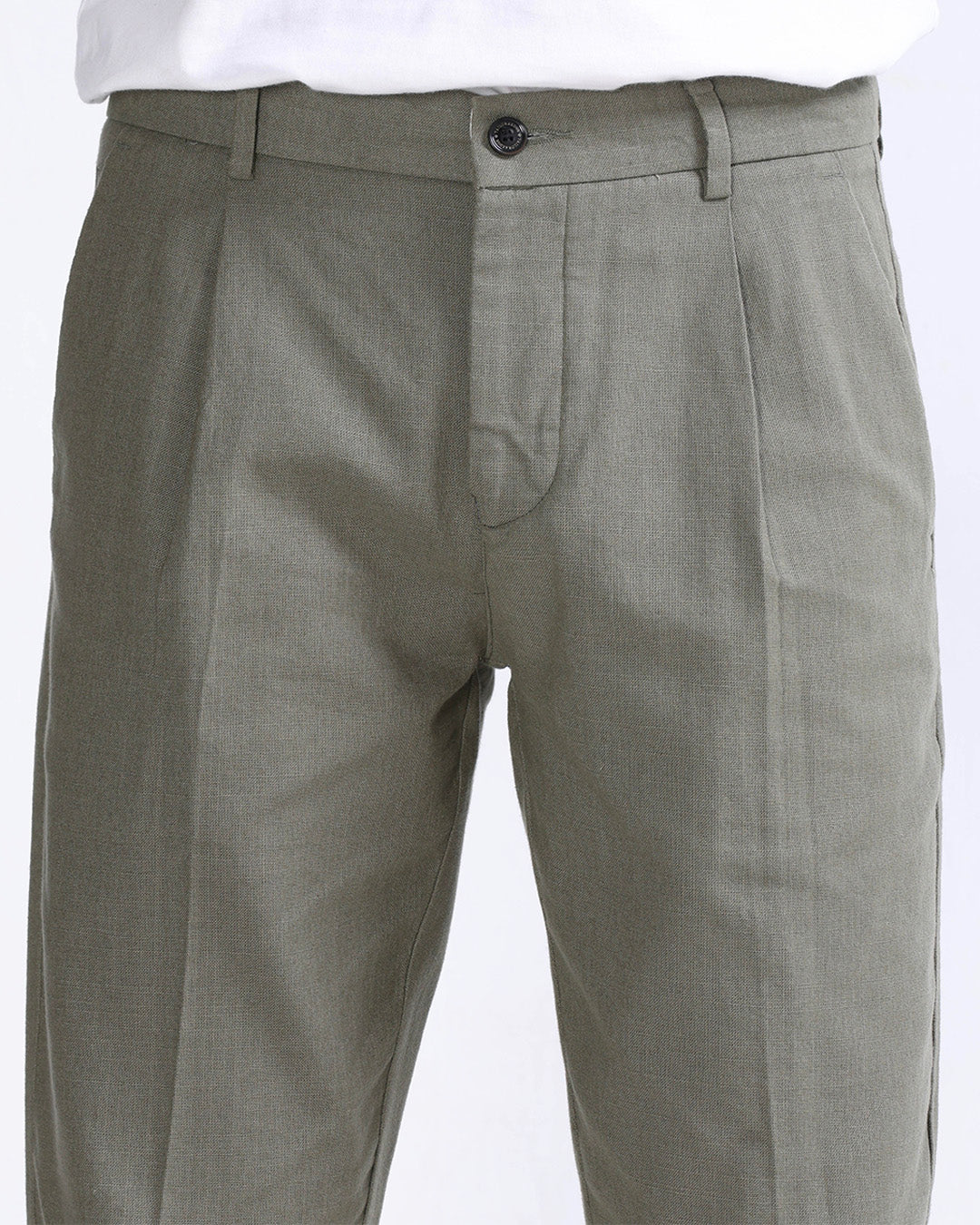 Raw Slub Pleated Trouser In Pine Olive
