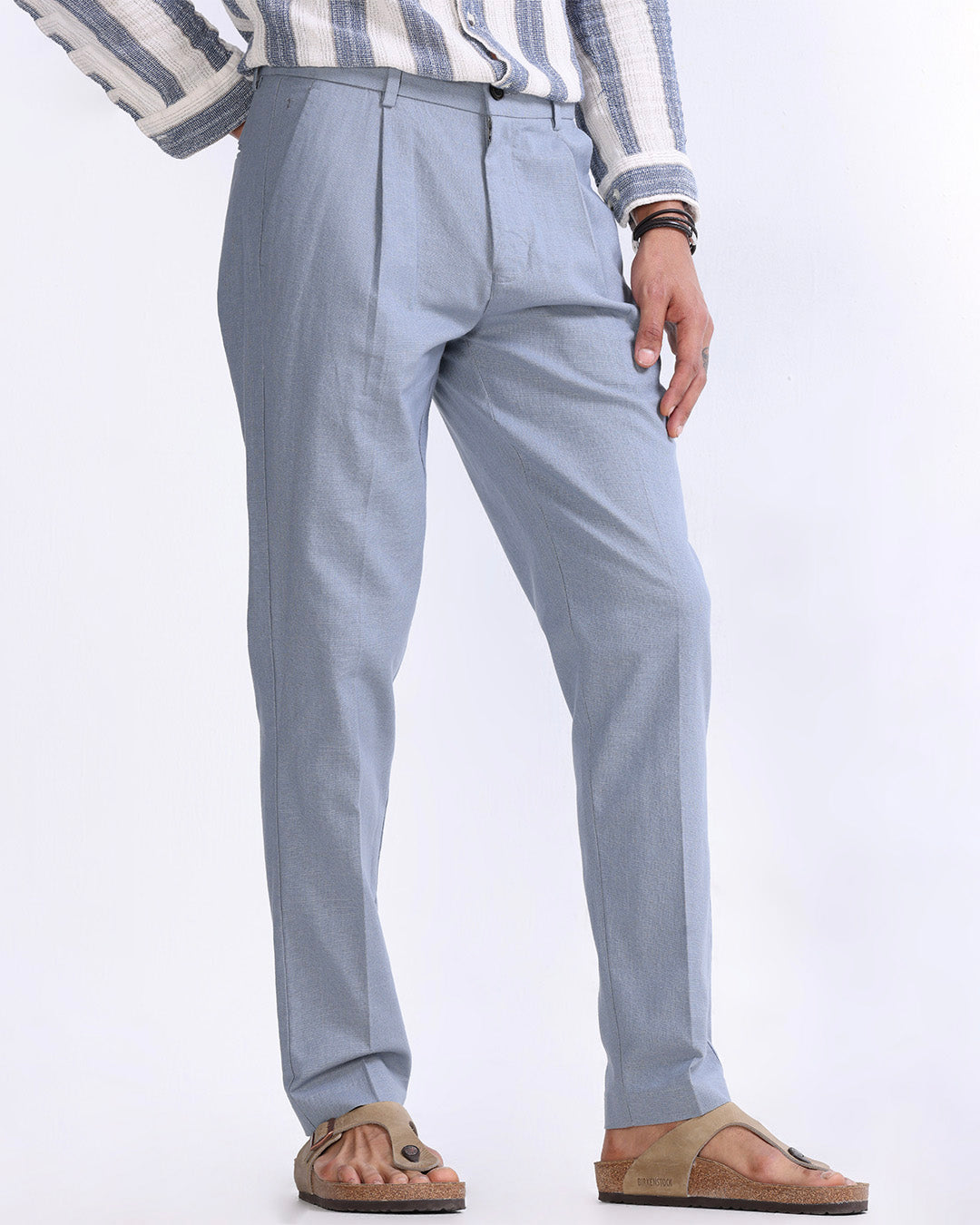 Raw Slub Pleated Trouser In Ocean Blue