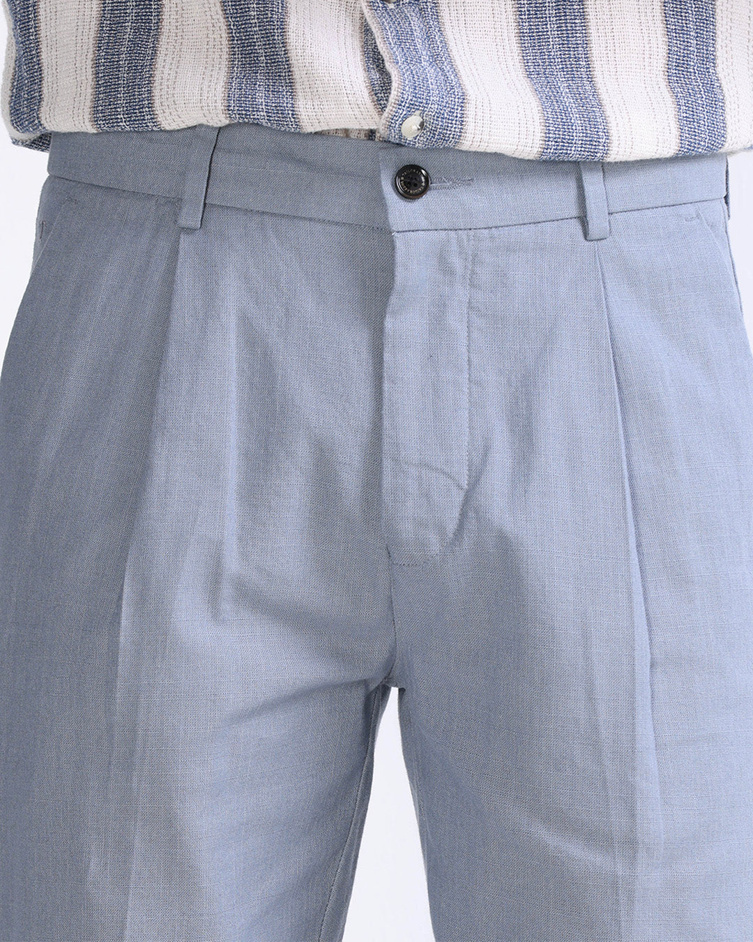 Raw Slub Pleated Trouser In Ocean Blue