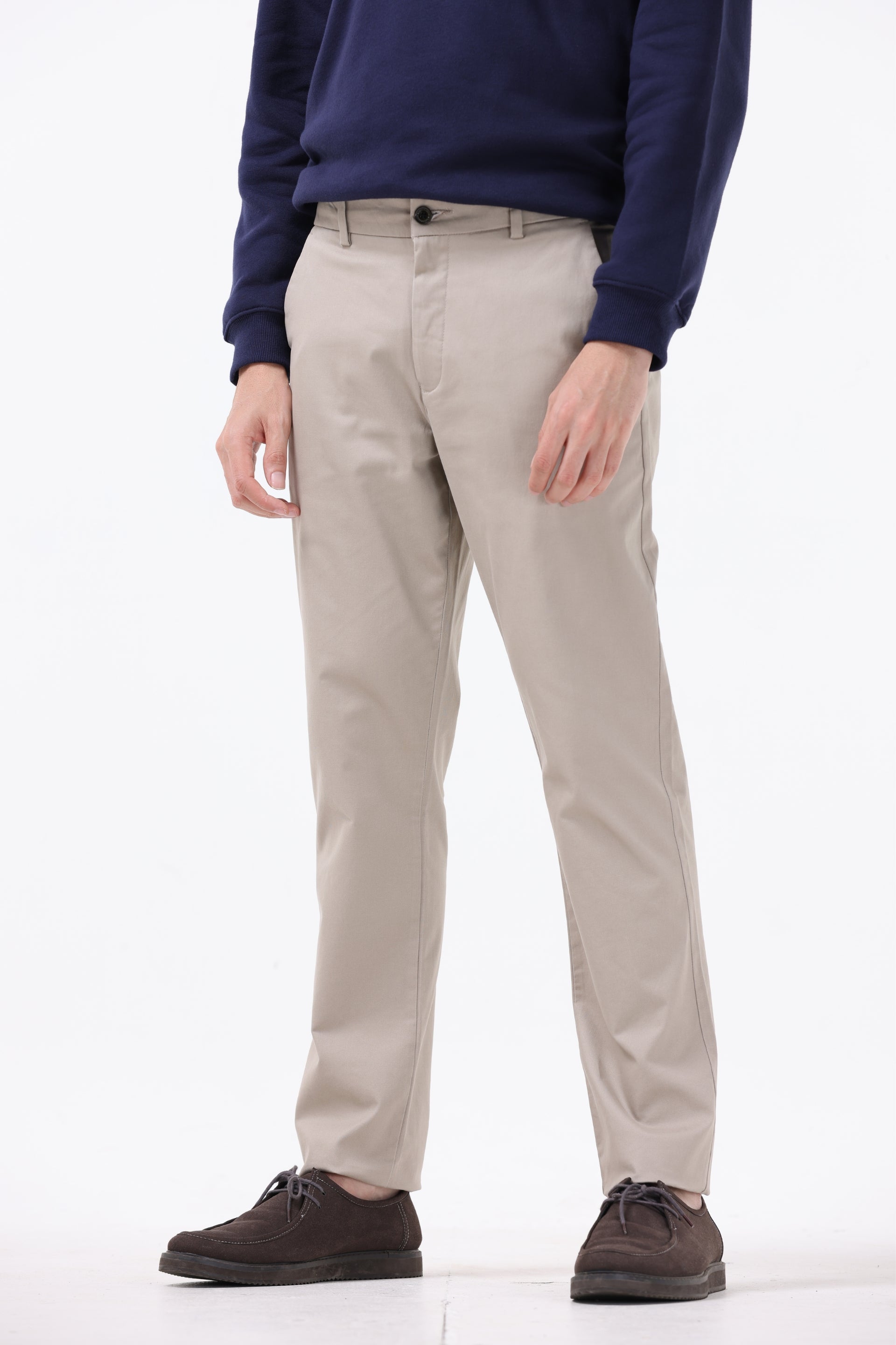 BROKEN SIGNATURE CHINOS IN BEIGE