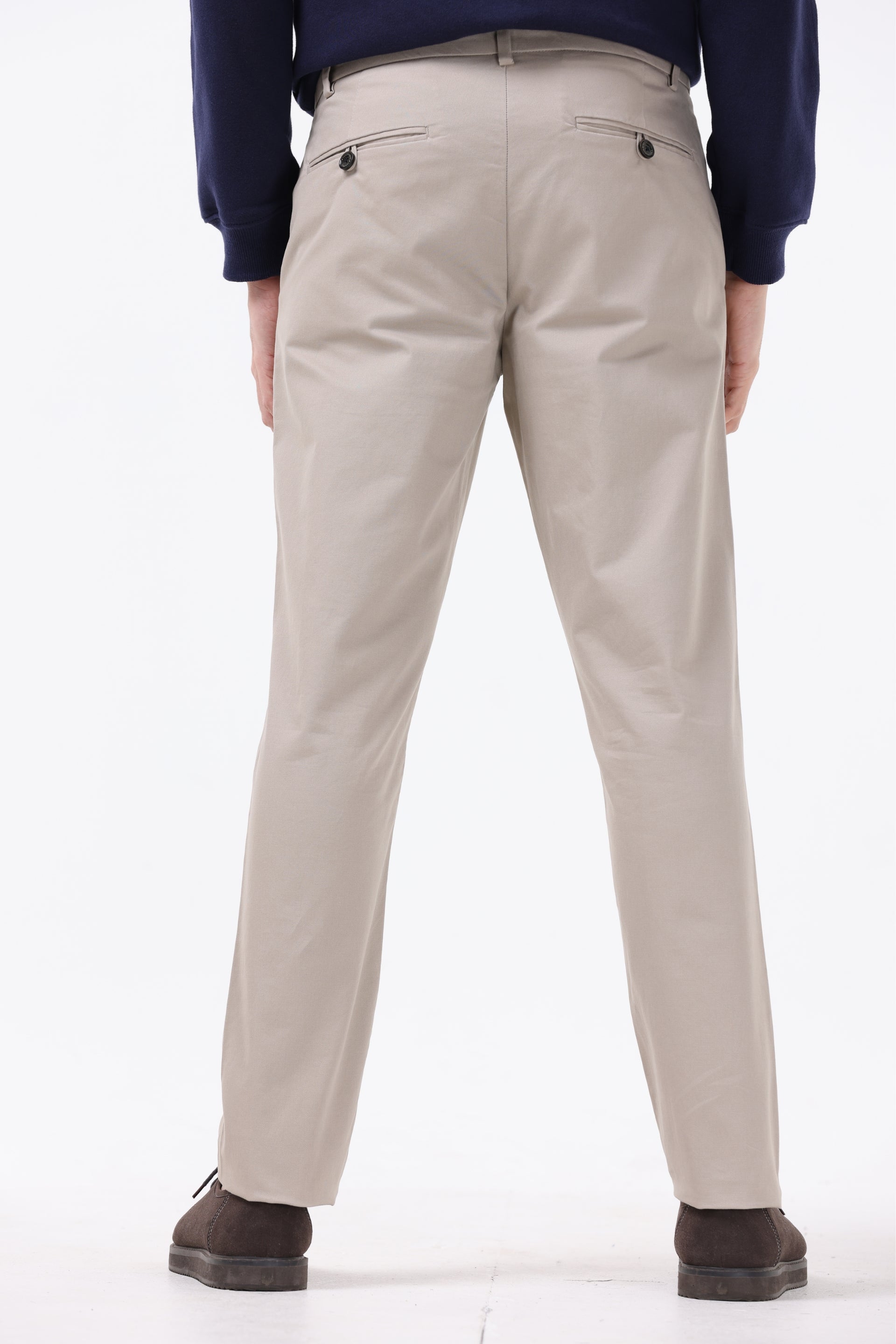 BROKEN SIGNATURE CHINOS IN BEIGE