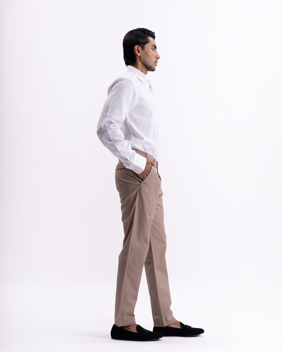 Holiday Tailored Chinos In Dust