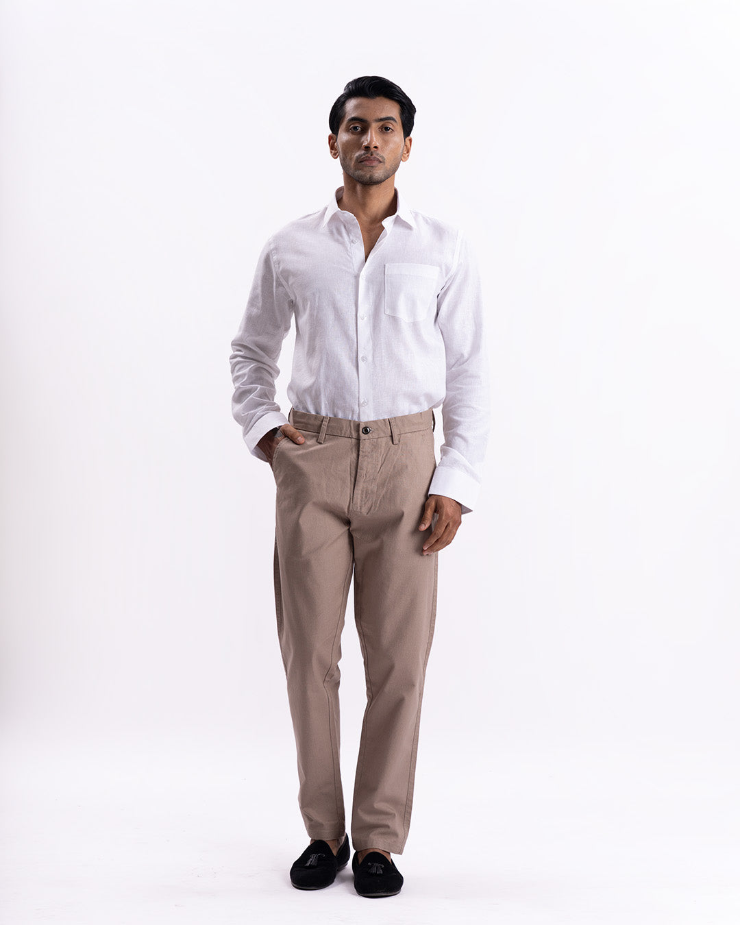 Holiday Tailored Chinos In Dust