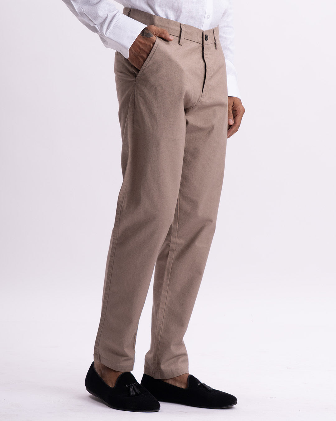 Holiday Tailored Chinos In Dust