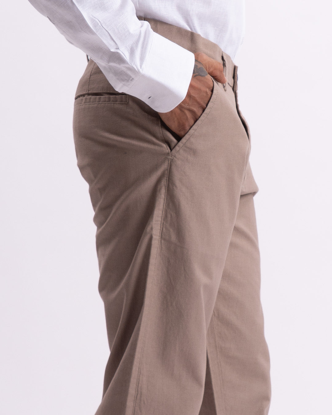Holiday Tailored Chinos In Dust