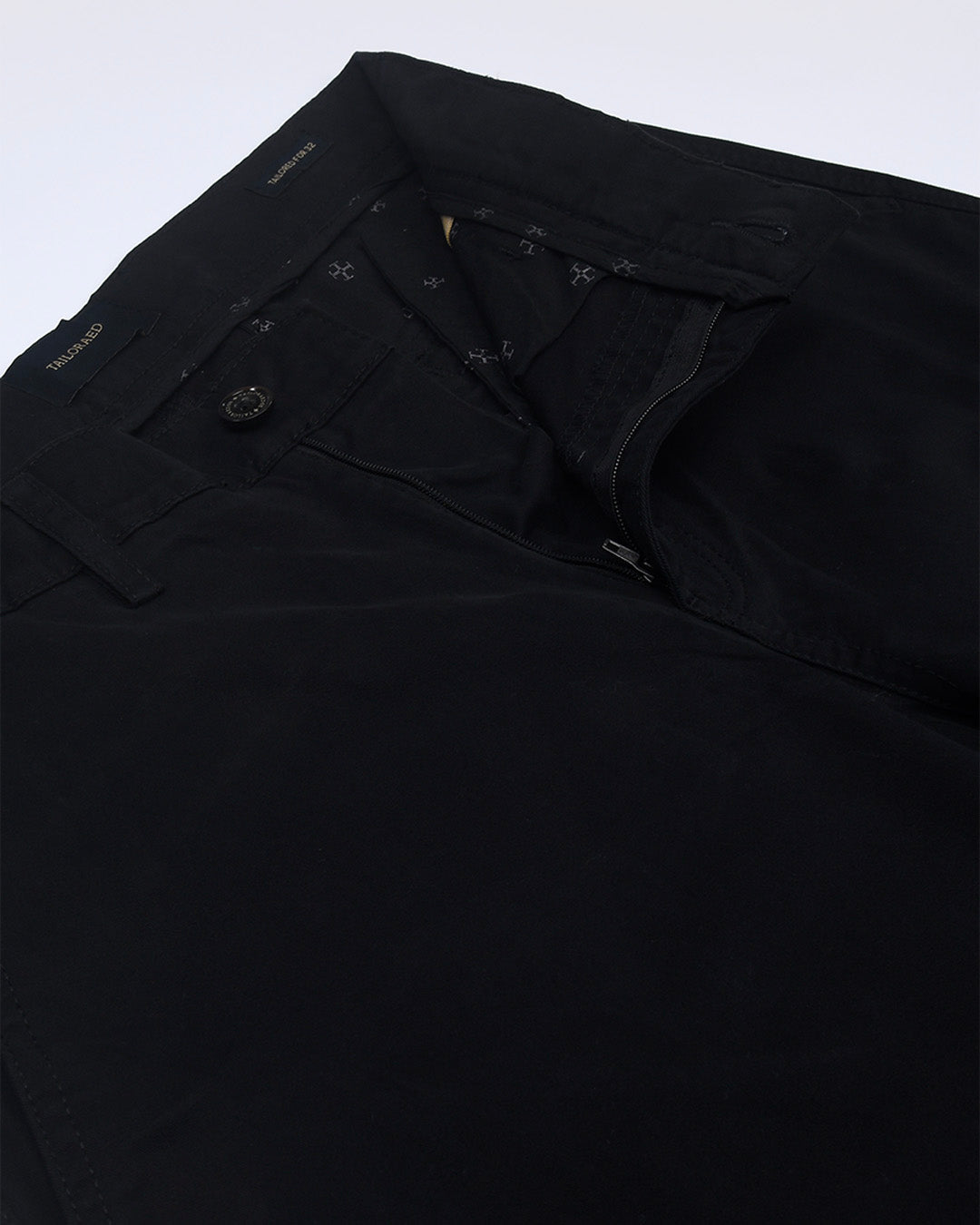 Elevated Twill Tailored Cargo Pant In Black