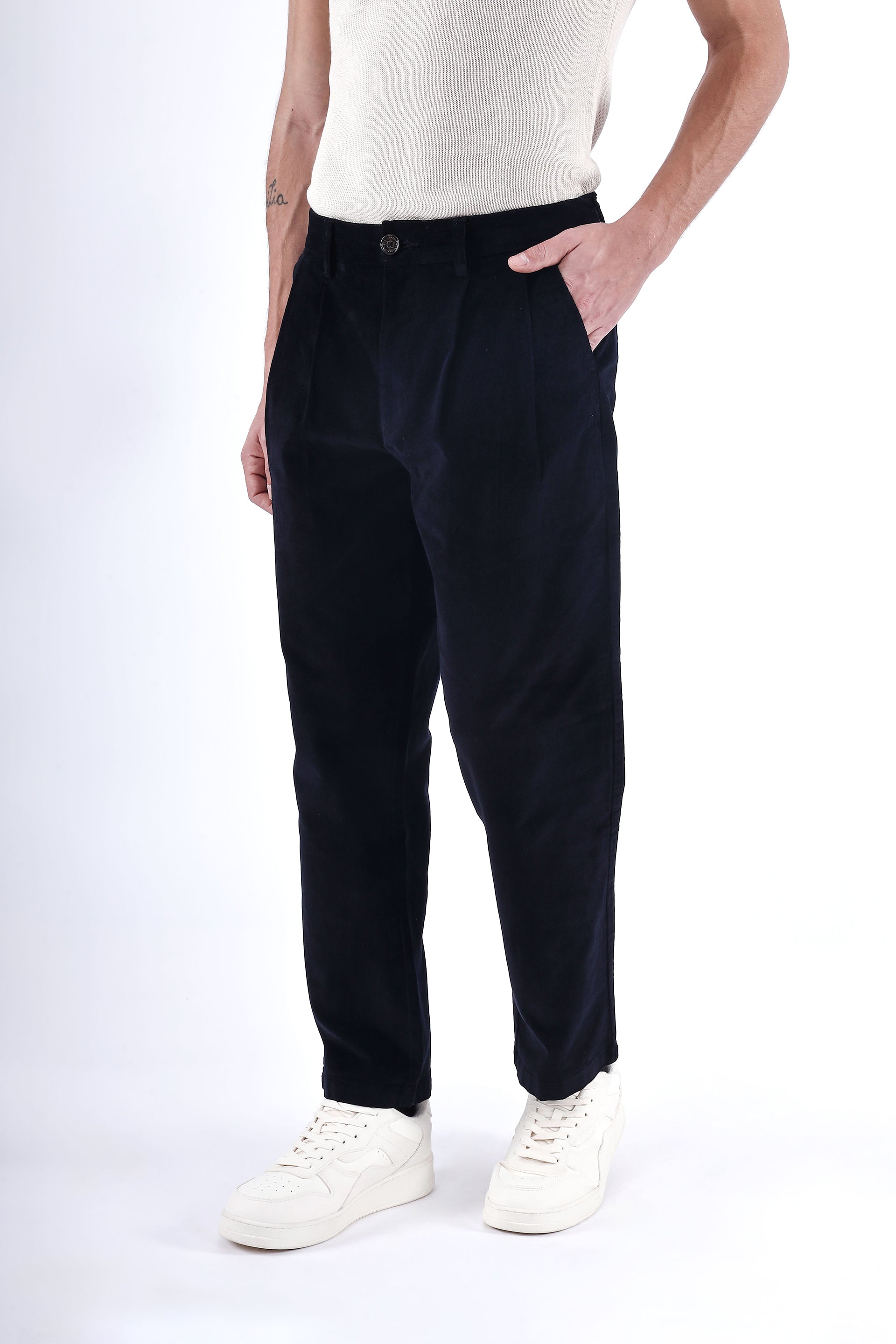Relaxed Pleated Corduroy Pants In Navy