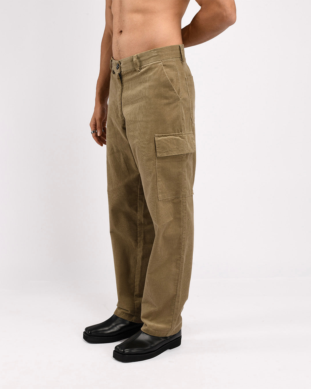 Soft Corduroy Relaxed Cargo Pants In Beige