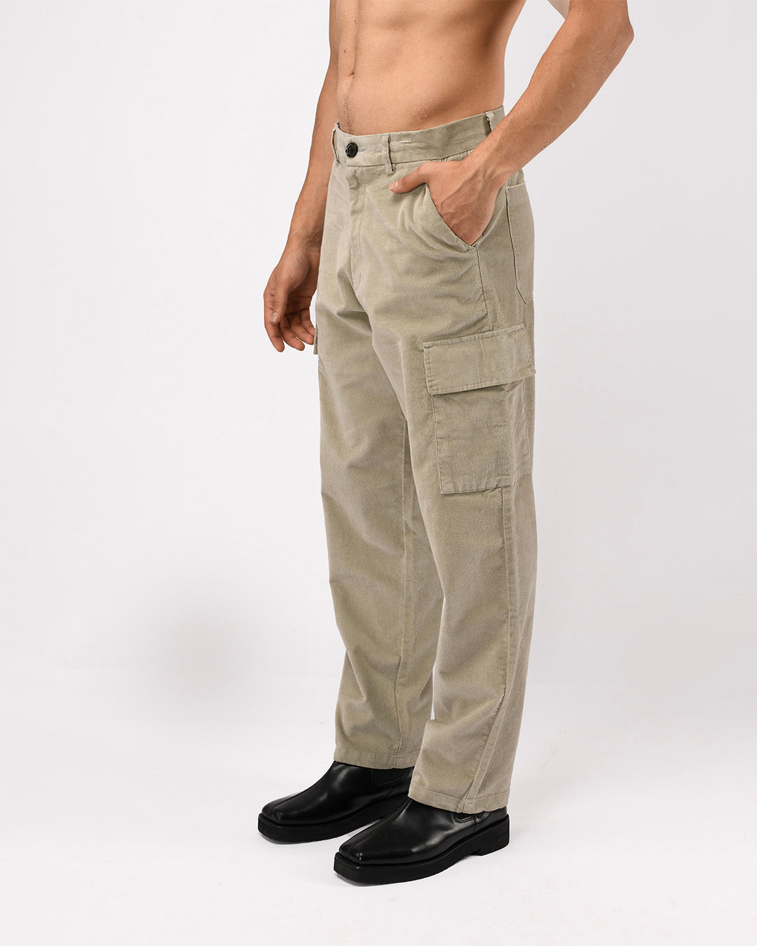 Soft Corduroy Relaxed Cargo Pants In Light Grey
