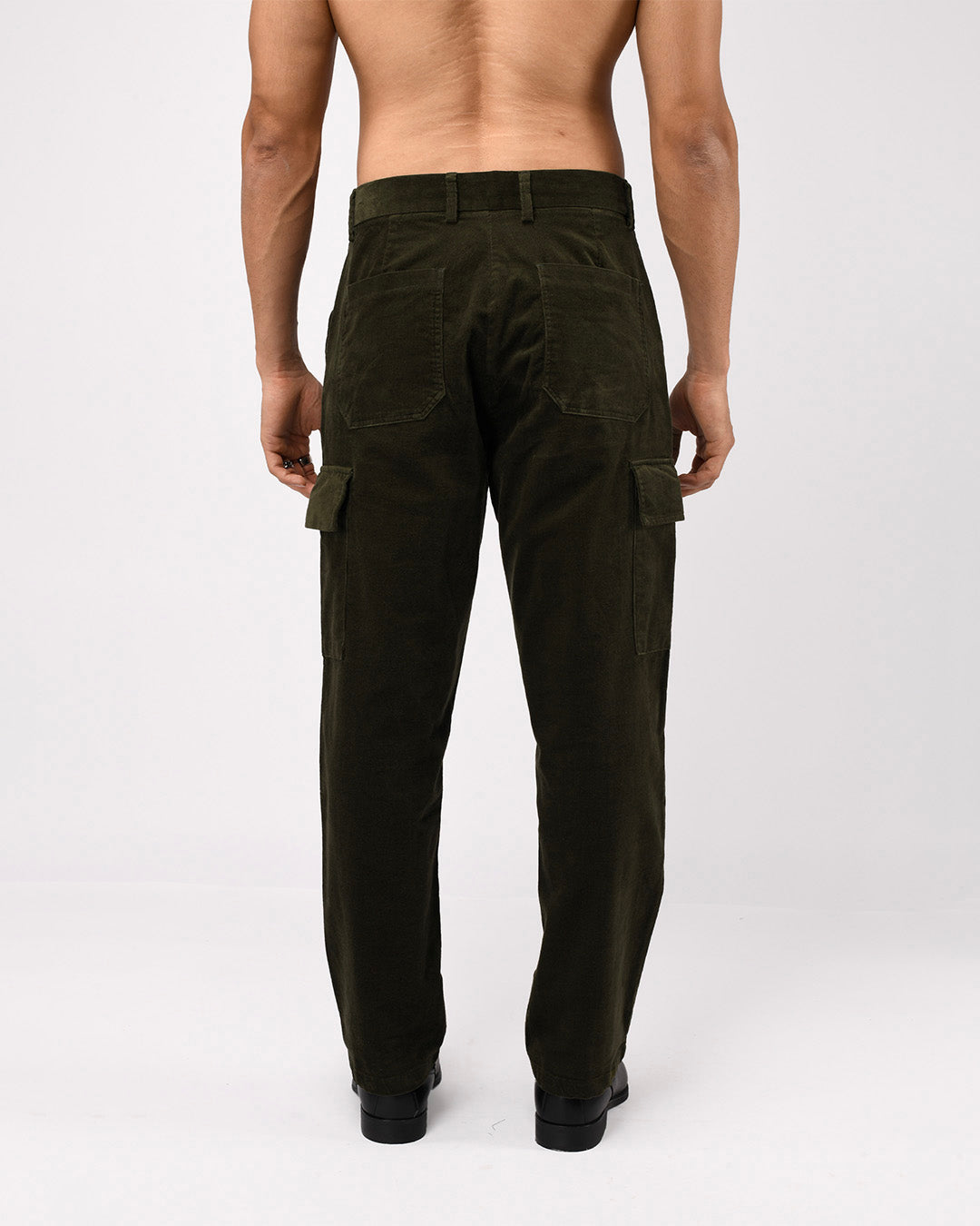 Soft Corduroy Relaxed Cargo Pants In Dark Olive