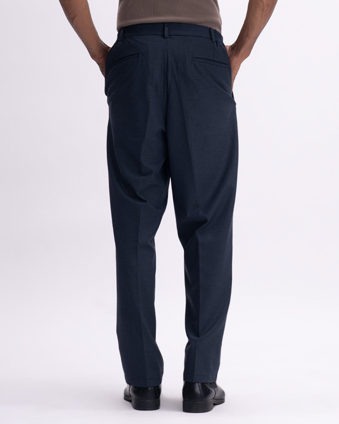 Easy Iron Flexi Relaxed Trouser In Navy