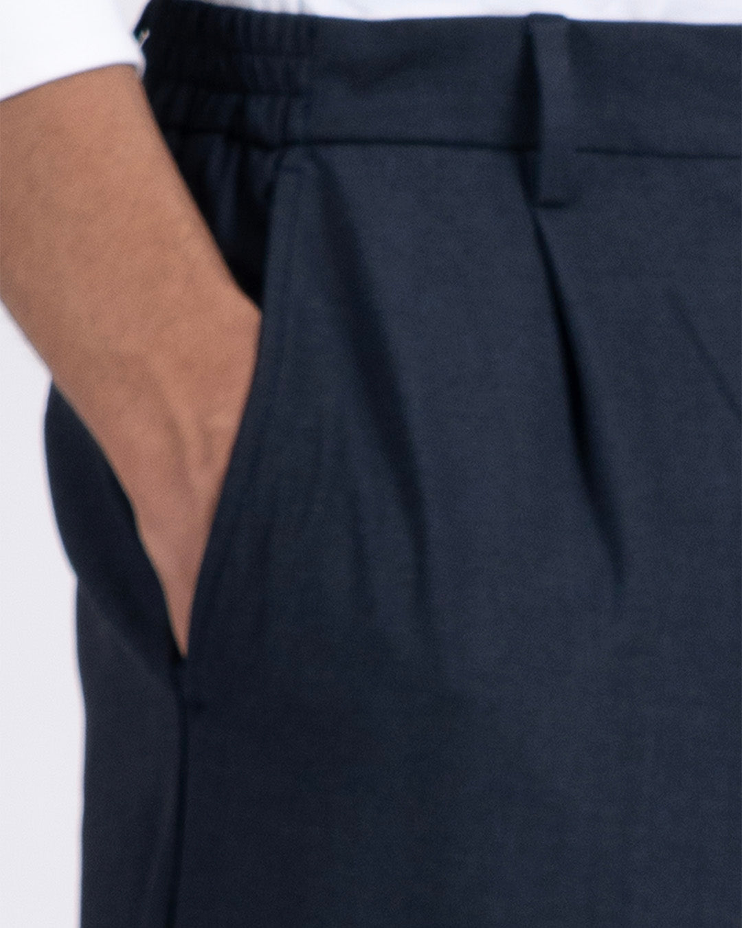 Easy Iron Flexi Relaxed Trouser In Navy