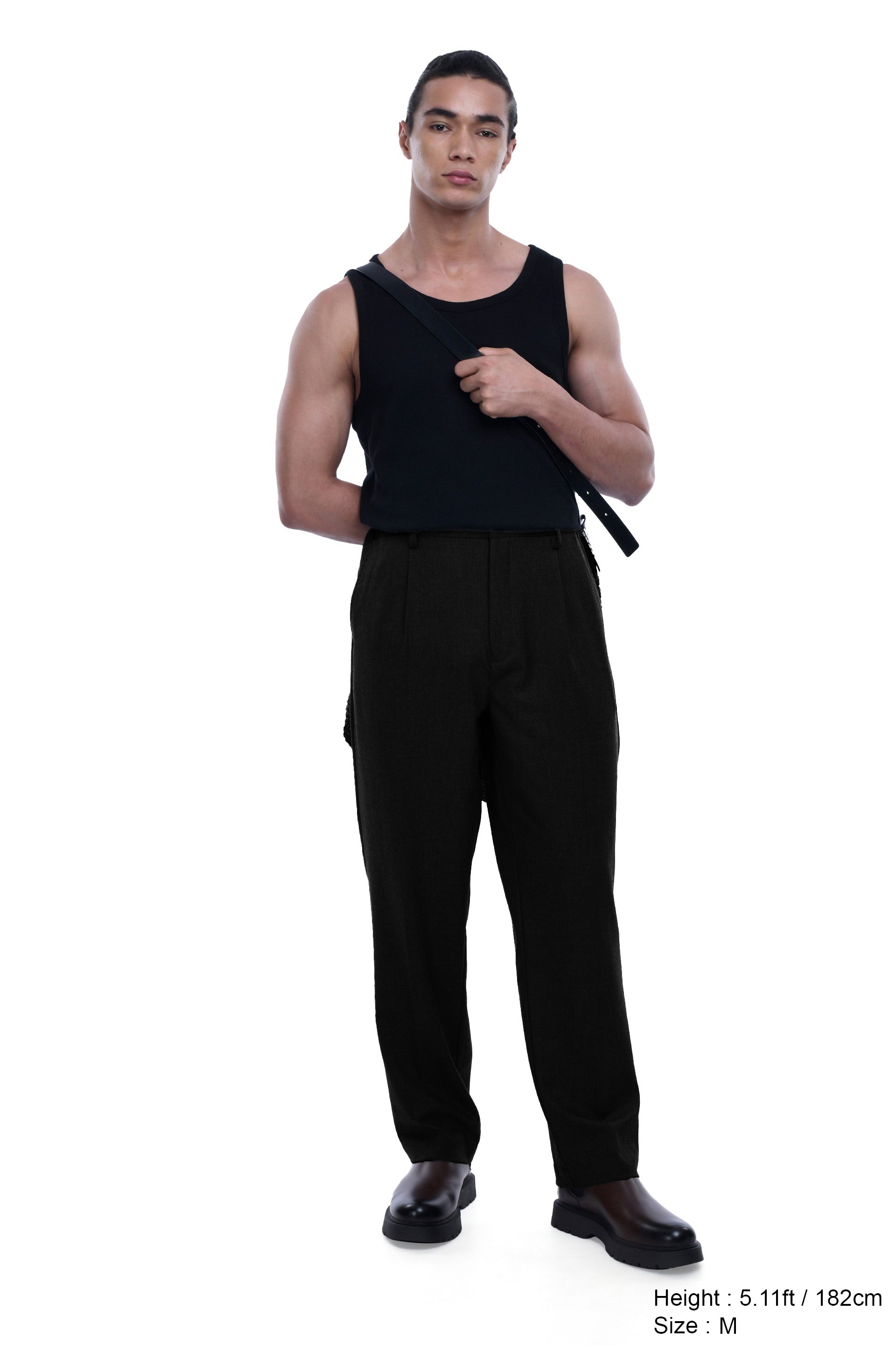 Easy Iron Flexi Relaxed Trouser In Black