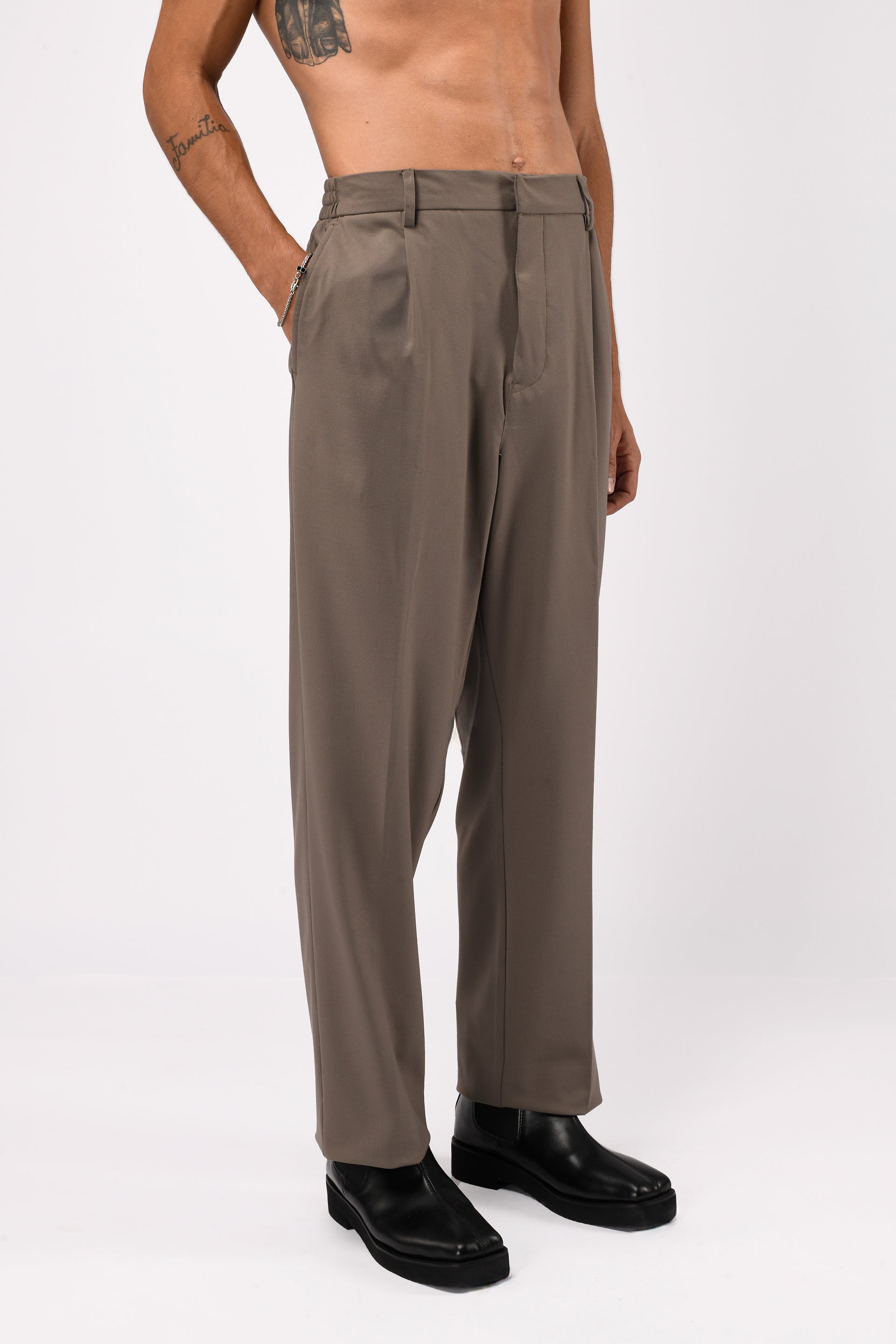 SOFT MIRACLE RELAXED TROUSERS