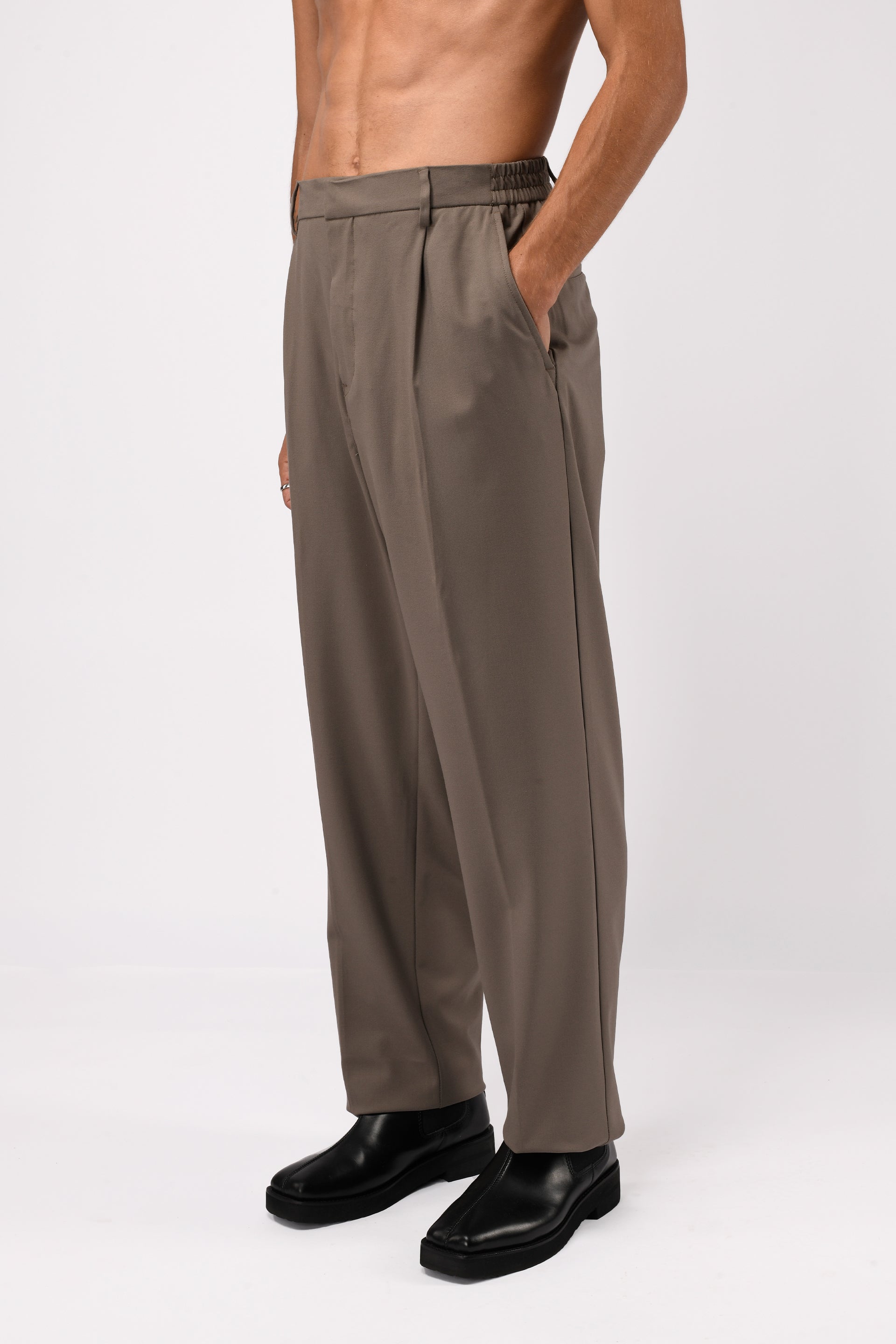 SOFT MIRACLE RELAXED TROUSERS