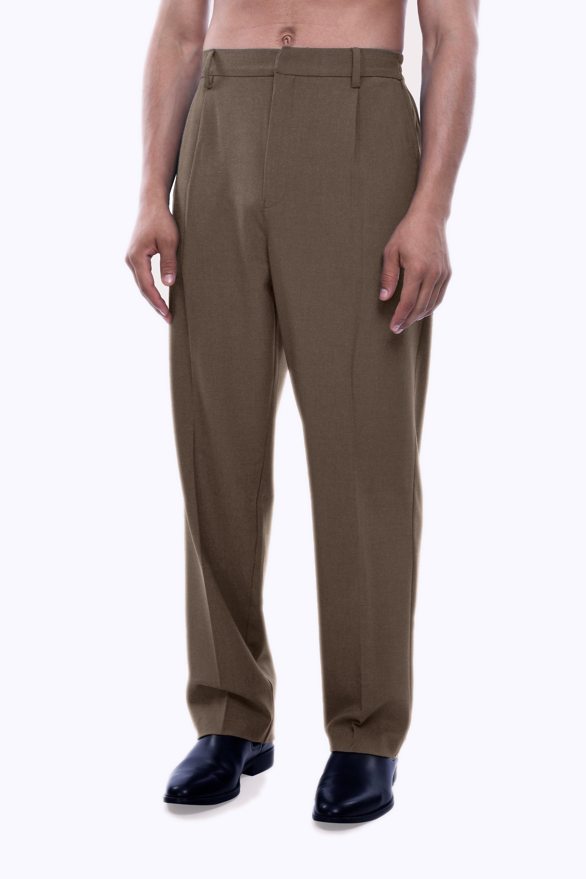 EASY IRON RELAXED TROUSERS IN BEIGE