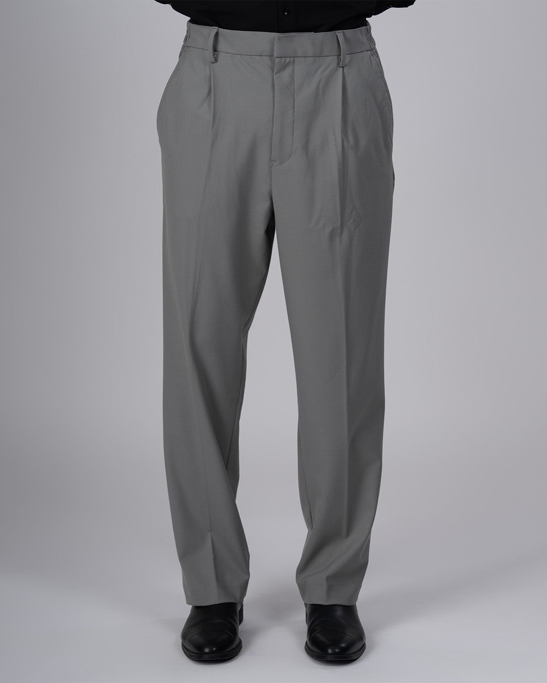 Easy Iron Flexi Relaxed Trouser In Grey