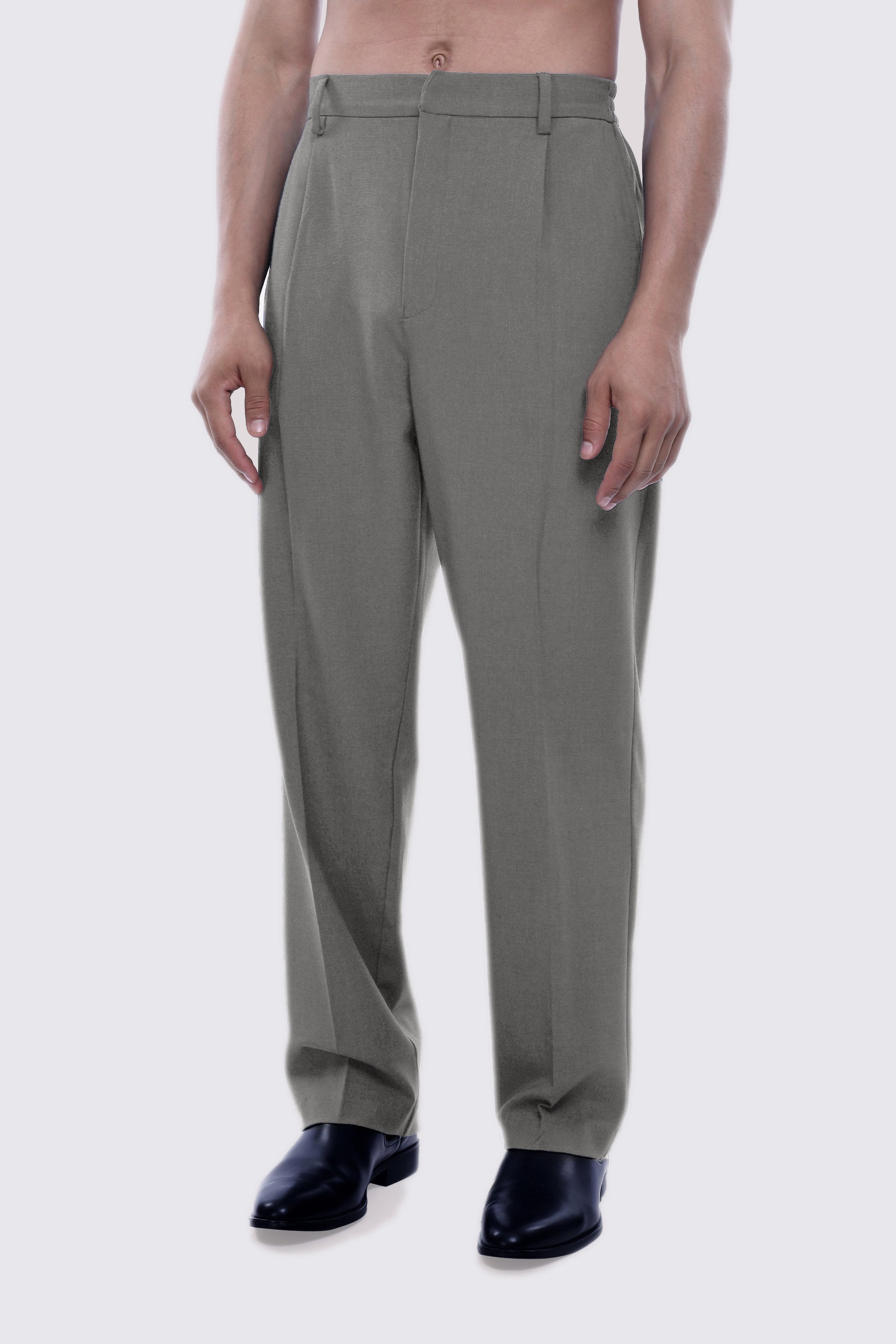 EASY IRON RELAXED TROUSERS IN GREY