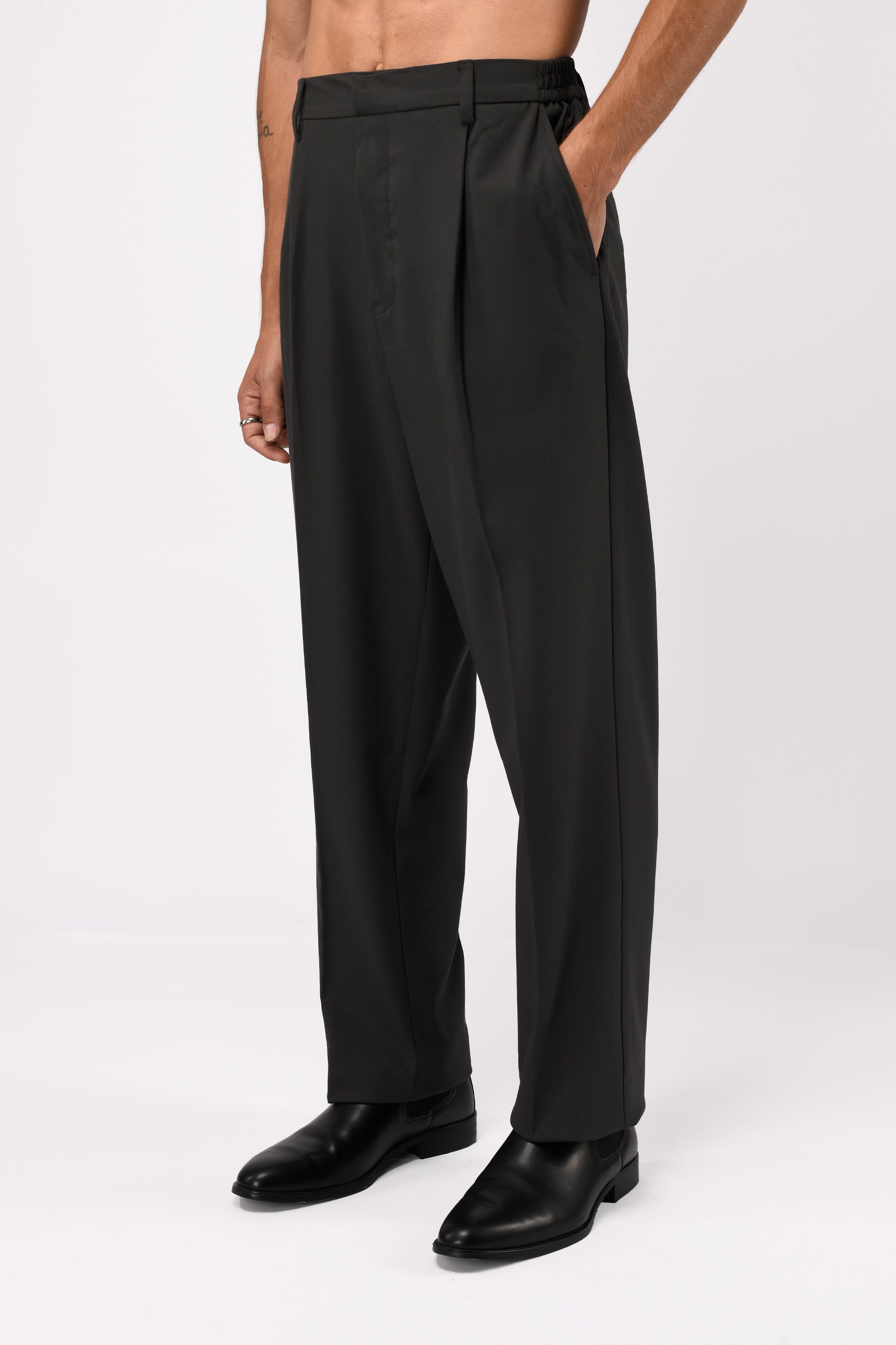 SOFT MIRACLE RELAXED TROUSERS