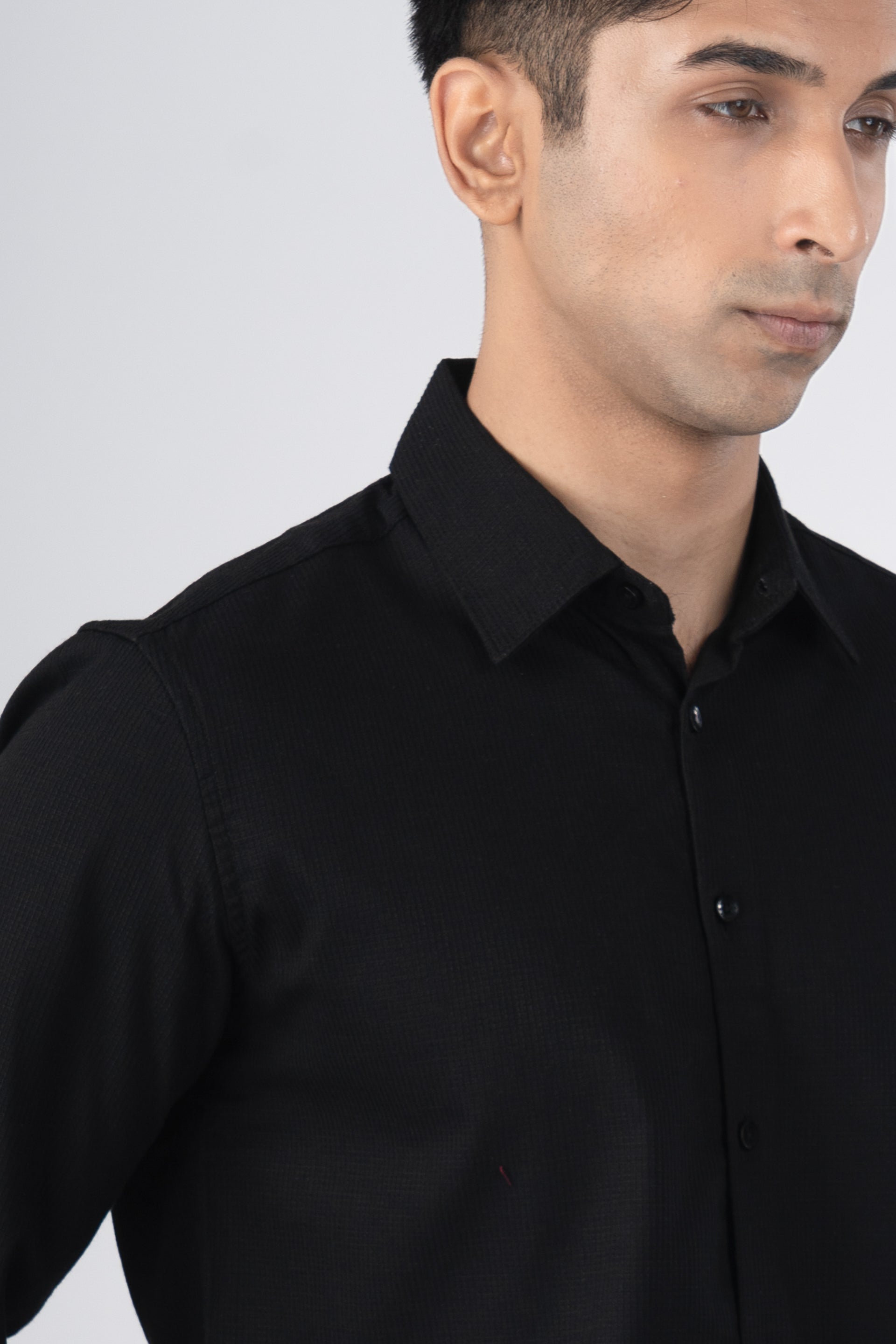 Easy Iron Textured Shirt In Black