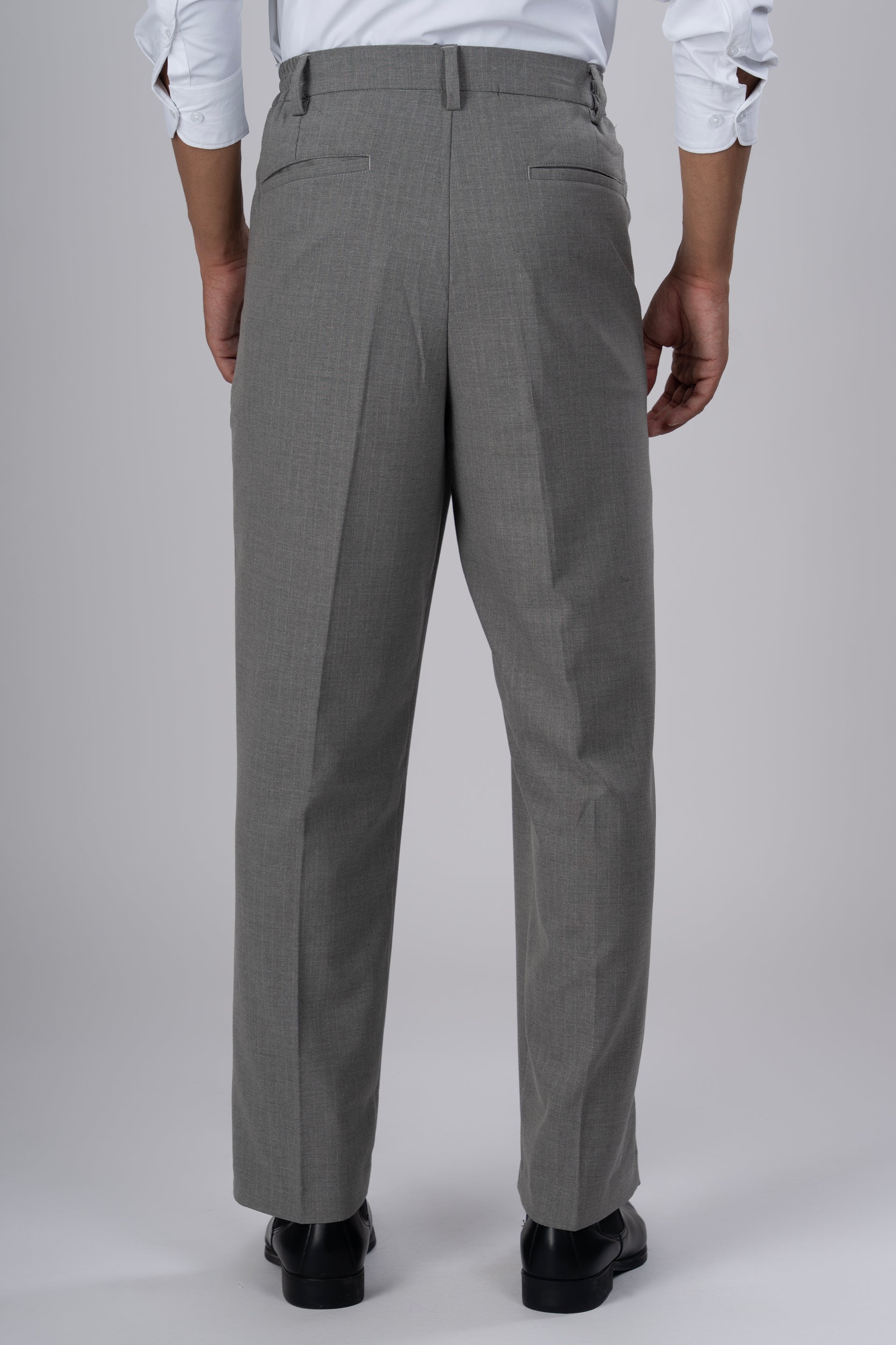 Soft Iron Flexi Pinstriped Relaxed Pant In Grey