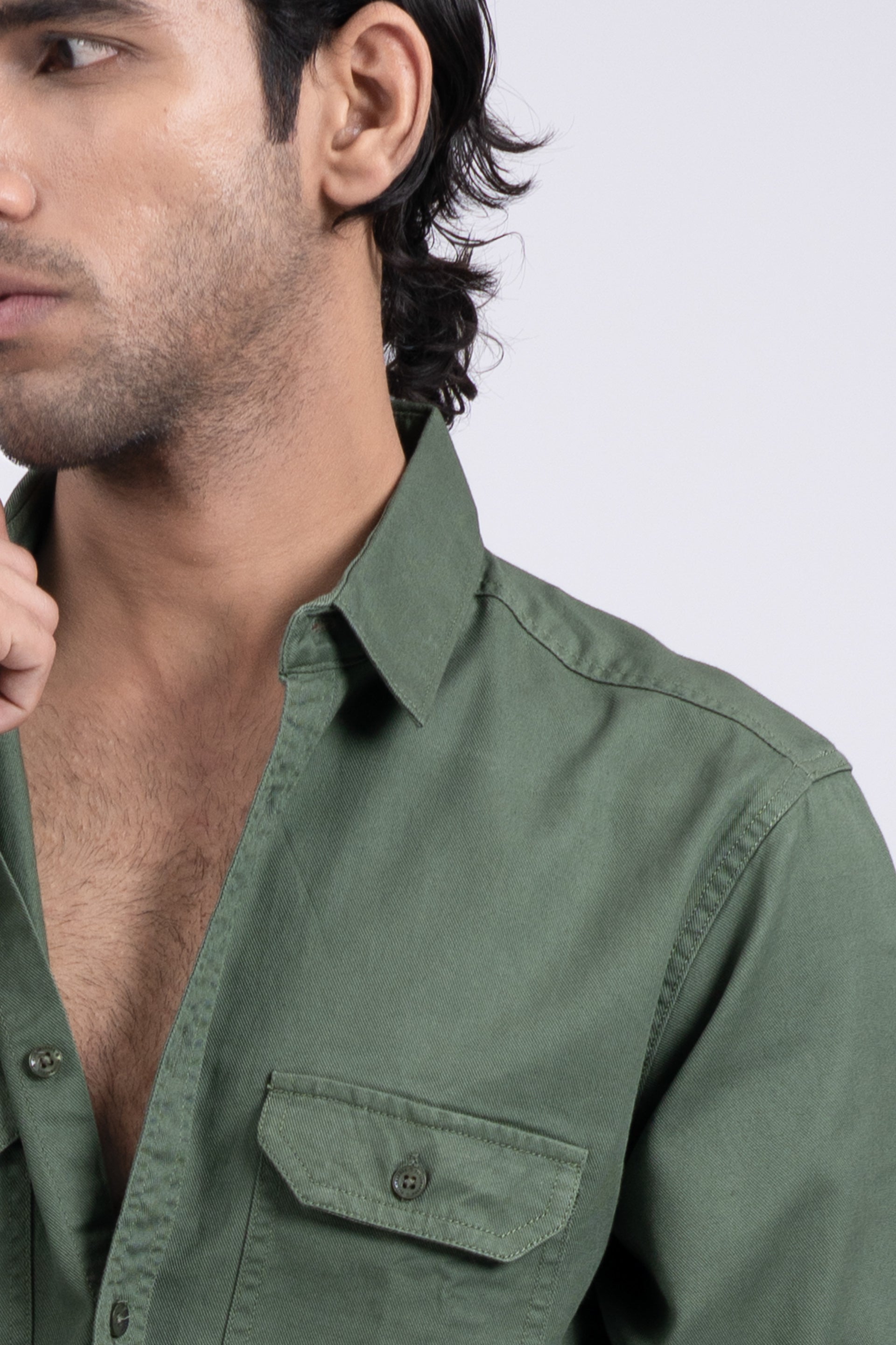 Classic Cotton Cargo Shirt In Green